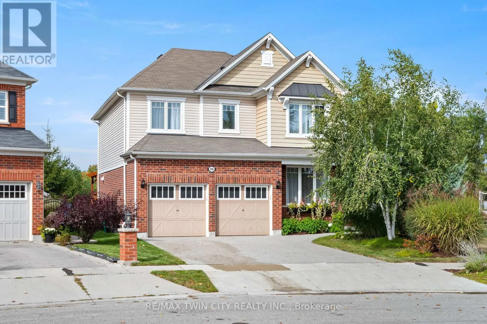 296 FALLING GREEN CRESCENT