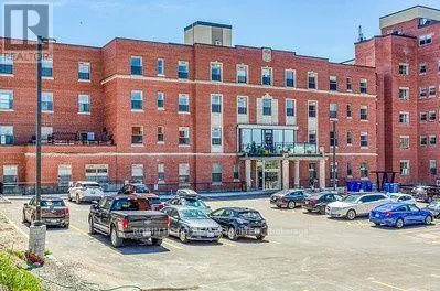 405 - 175 HUNTER STREET E