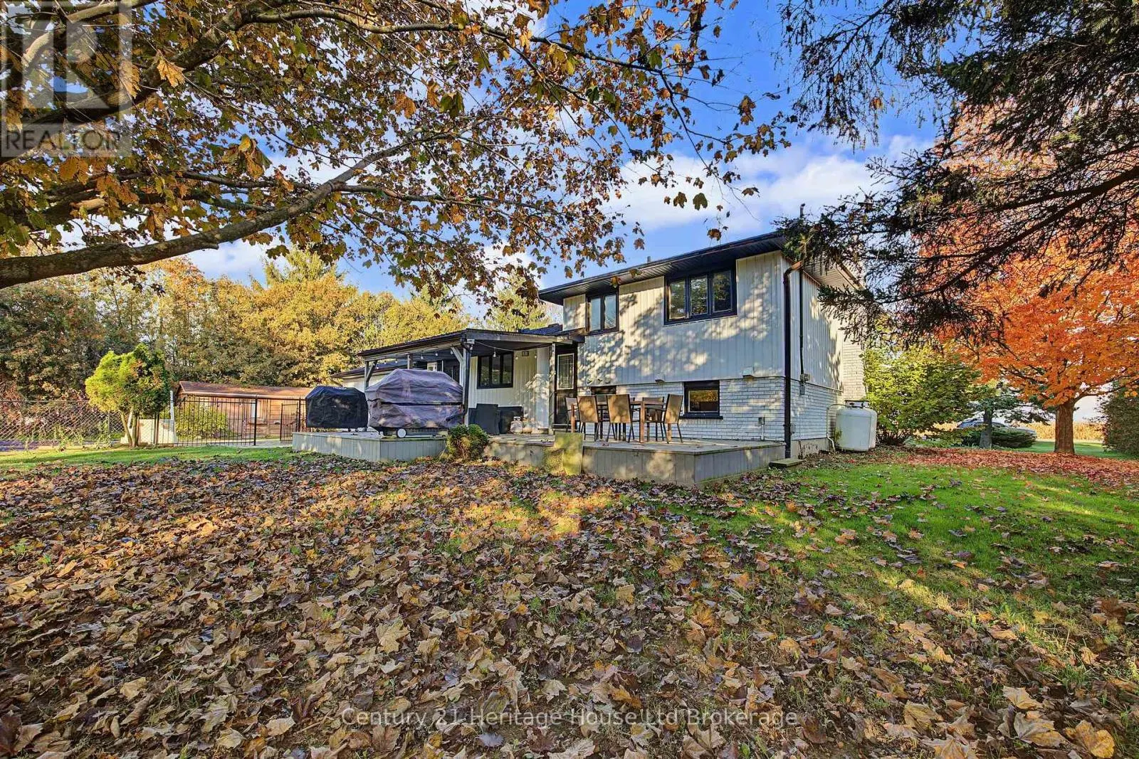 323634 MT ELGIN ROAD