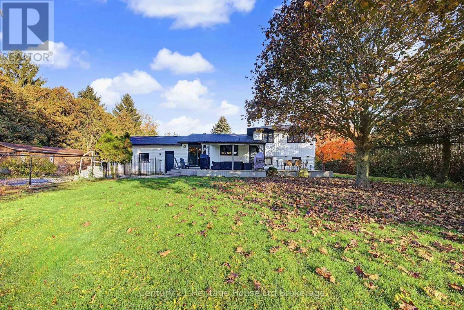 323634 MT ELGIN ROAD