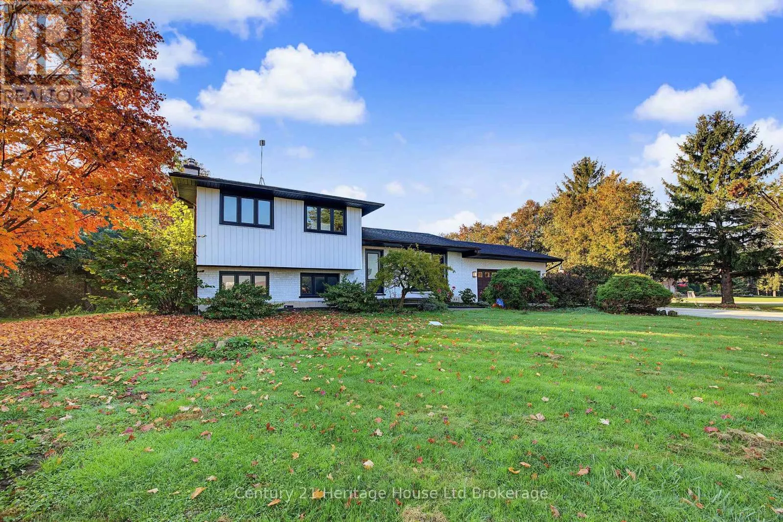 323634 MT ELGIN ROAD