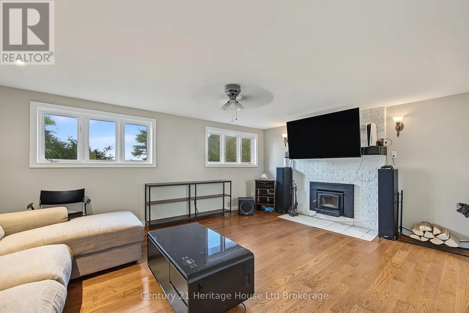 323634 MT ELGIN ROAD