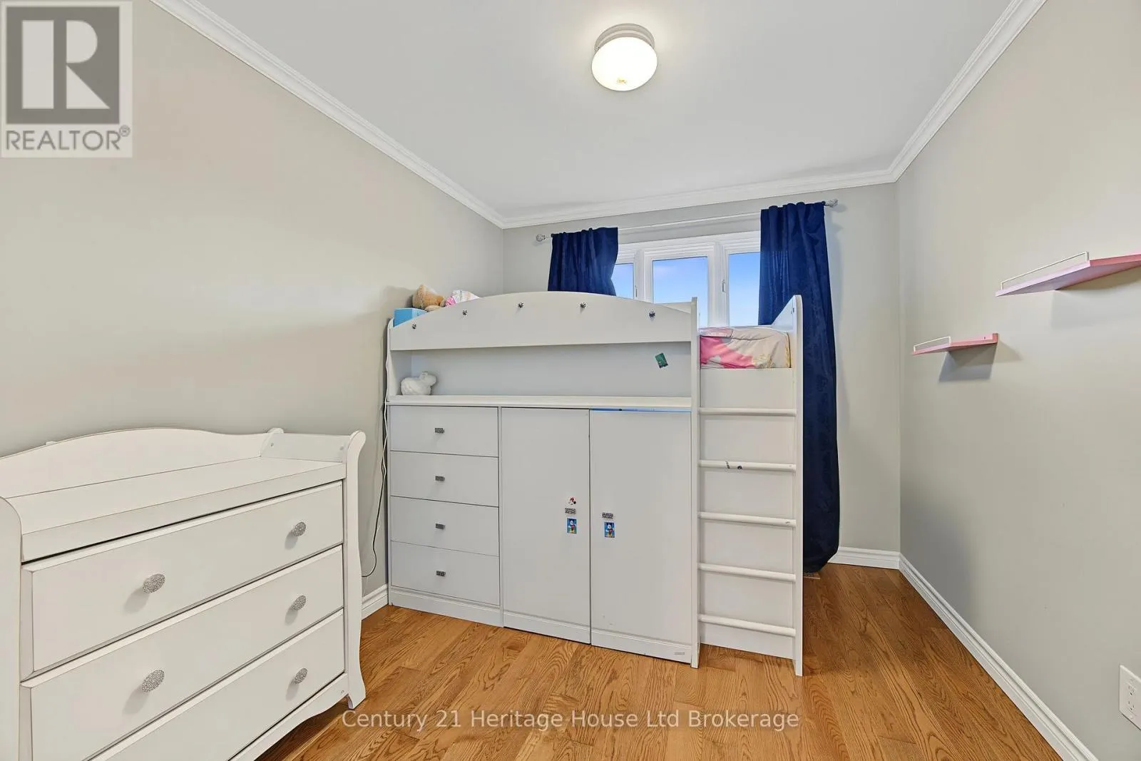 323634 MT ELGIN ROAD