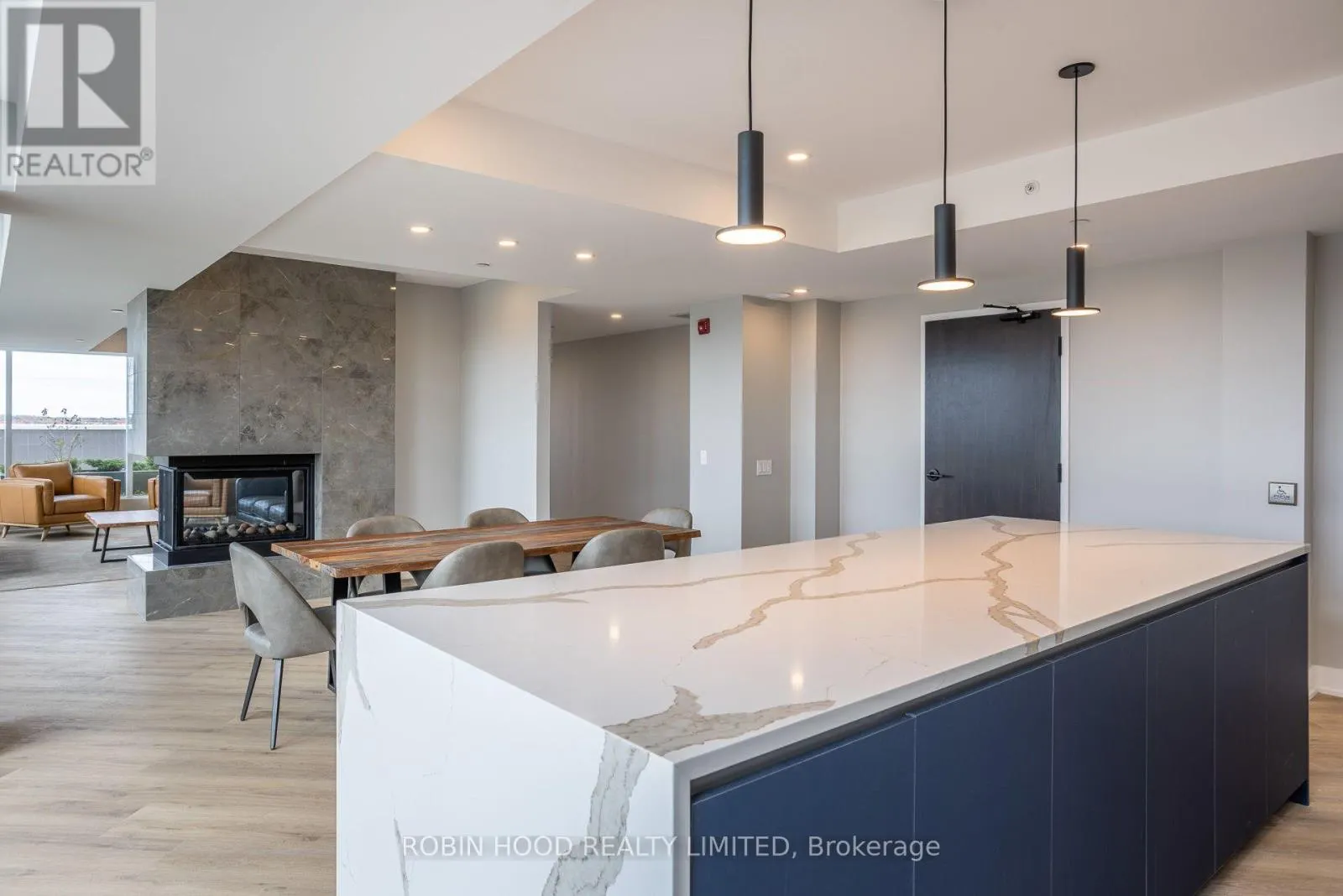 609 - 195 HUNTER STREET E
