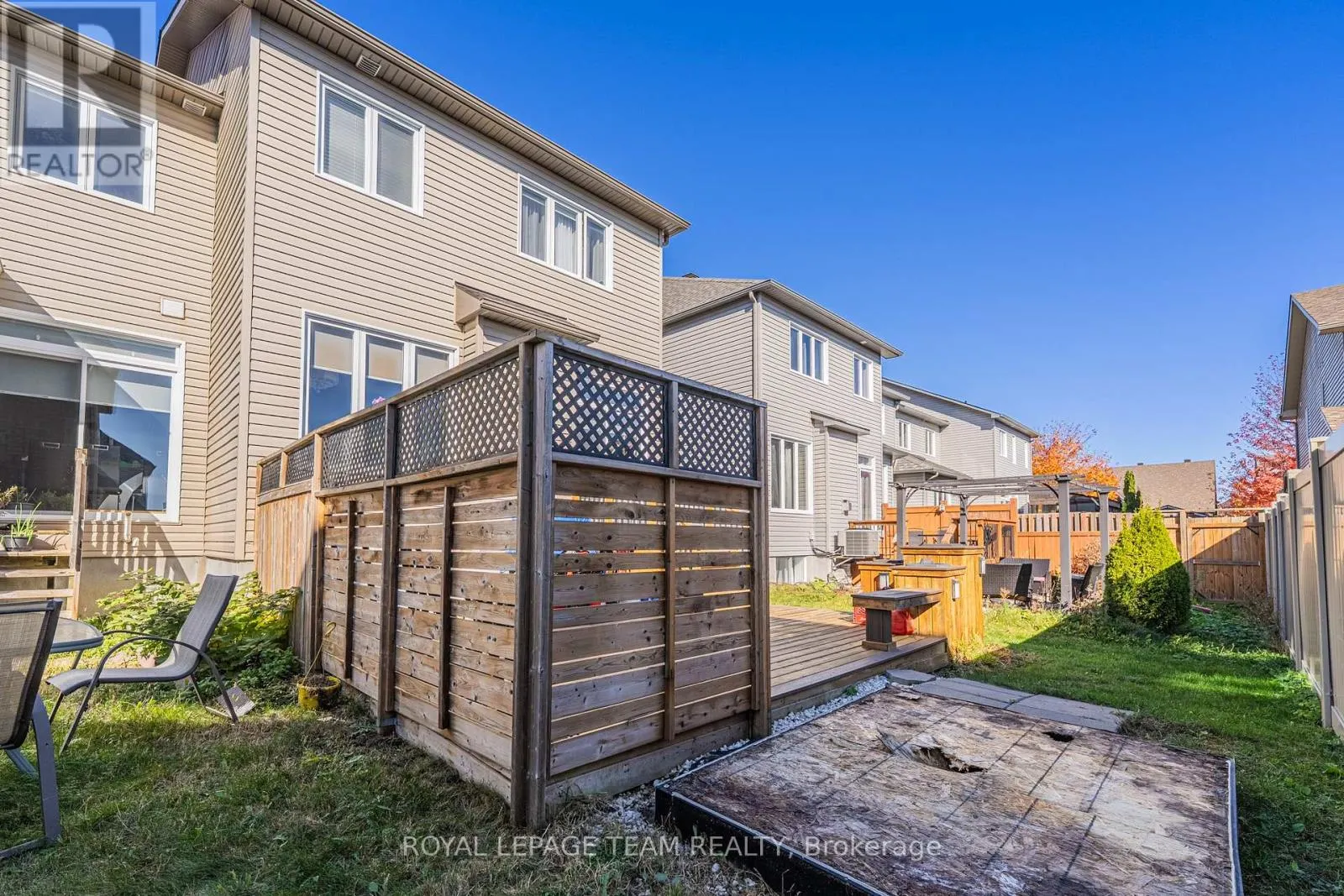 728 TEASEL WAY