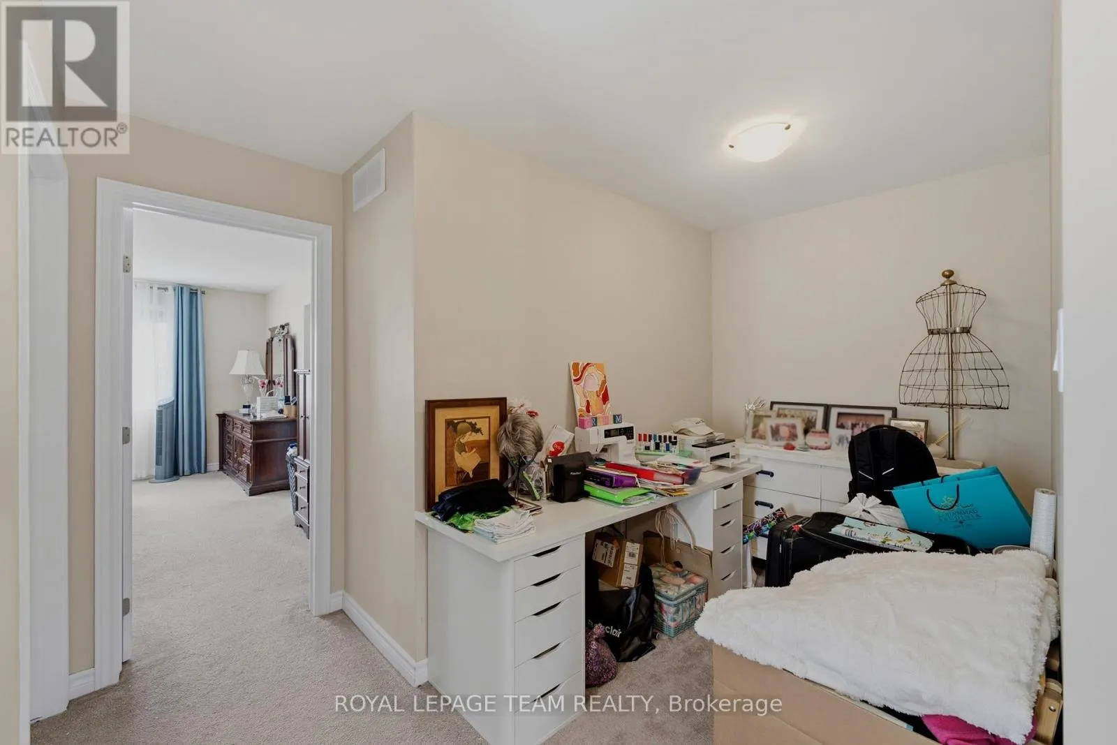728 TEASEL WAY