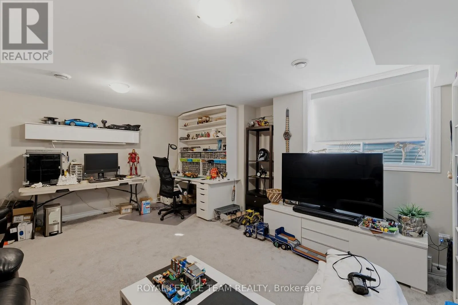728 TEASEL WAY