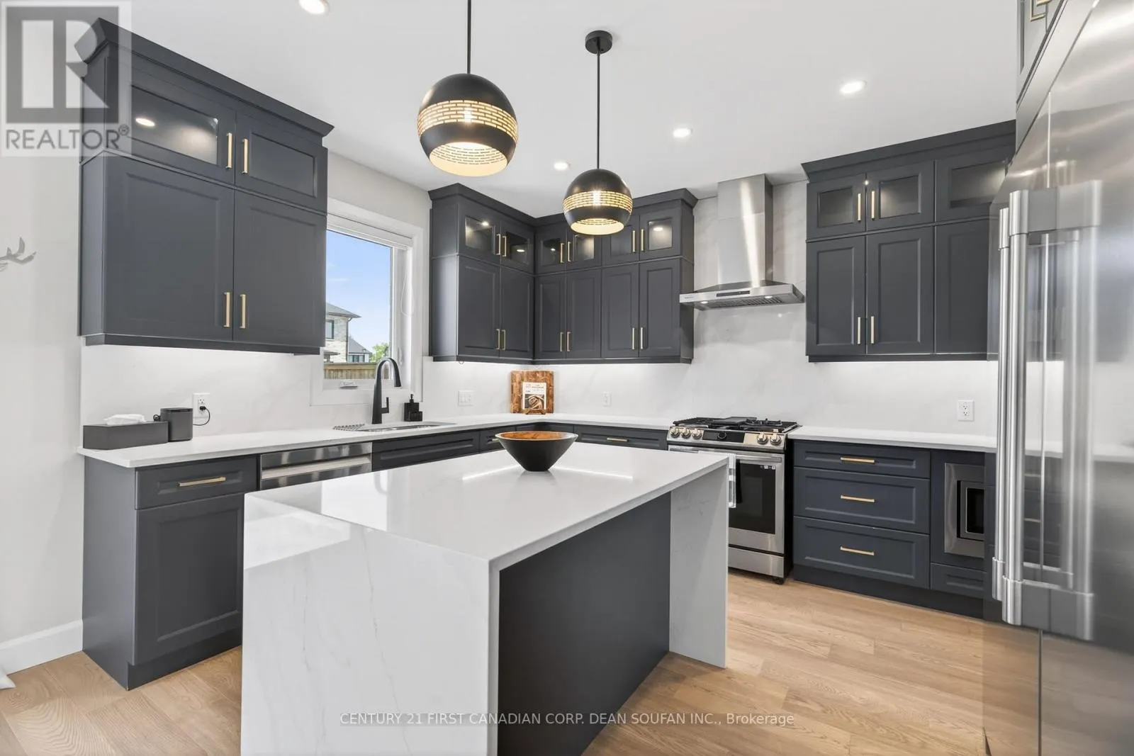 7251 SILVER CREEK CIRCLE