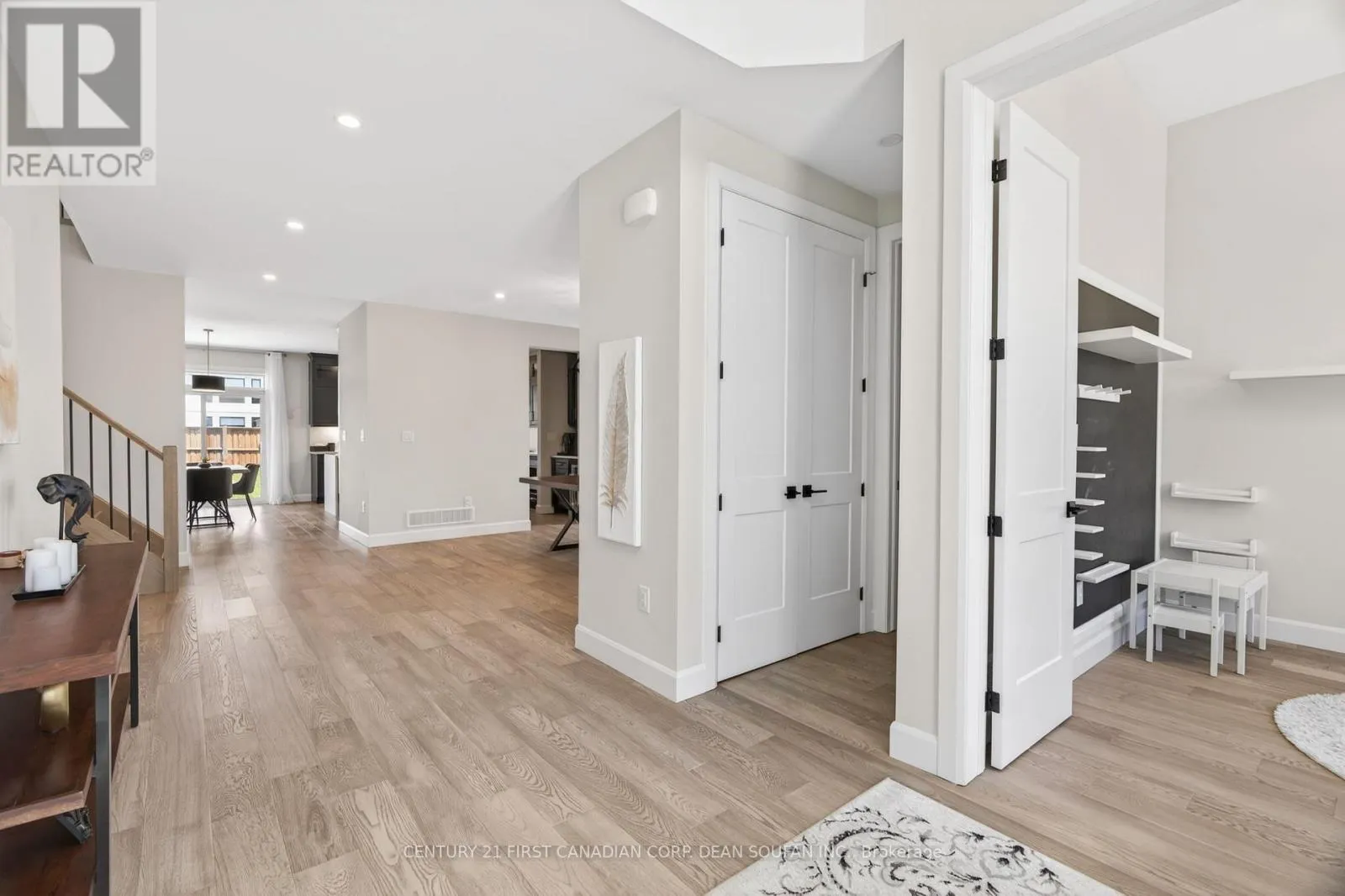7251 SILVER CREEK CIRCLE