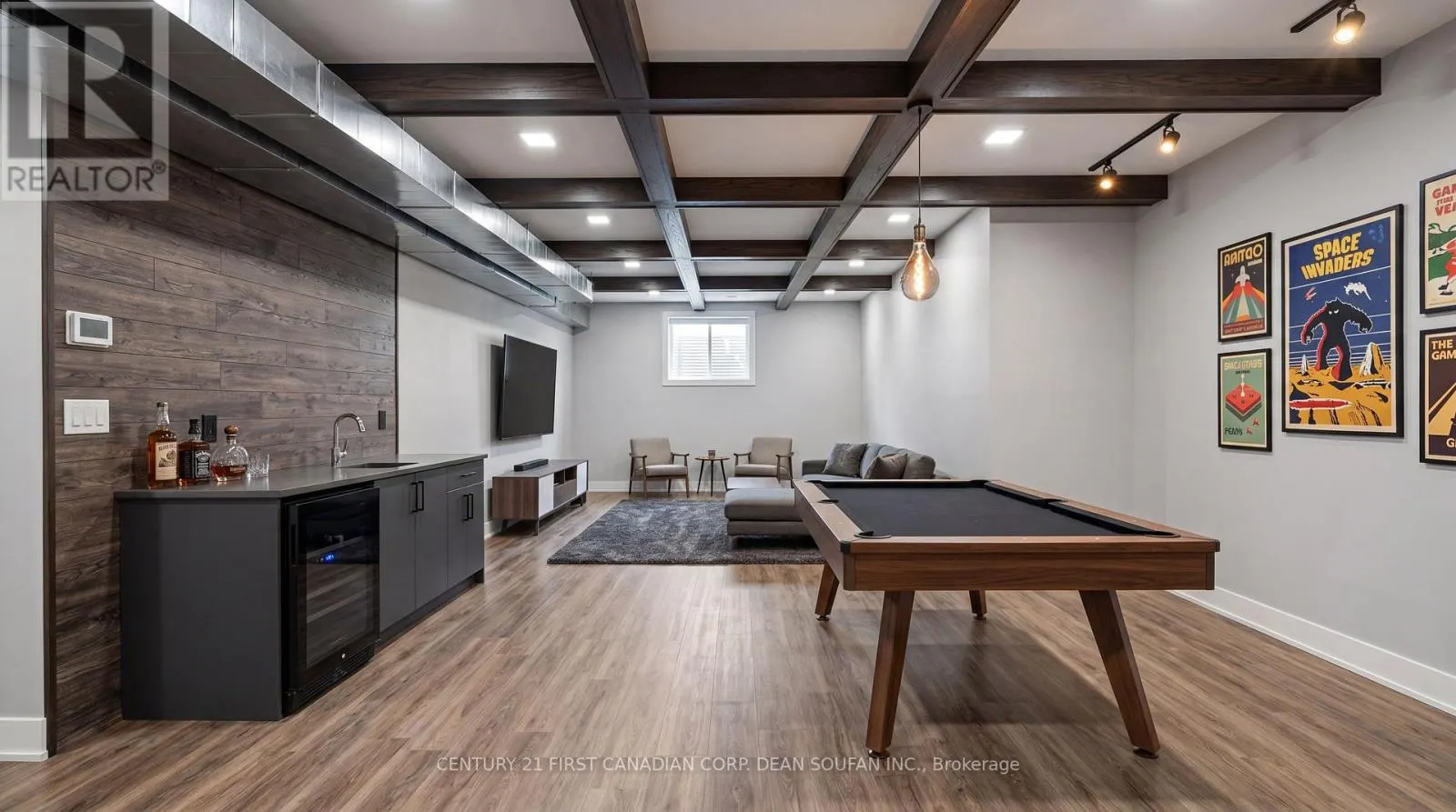 7251 SILVER CREEK CIRCLE