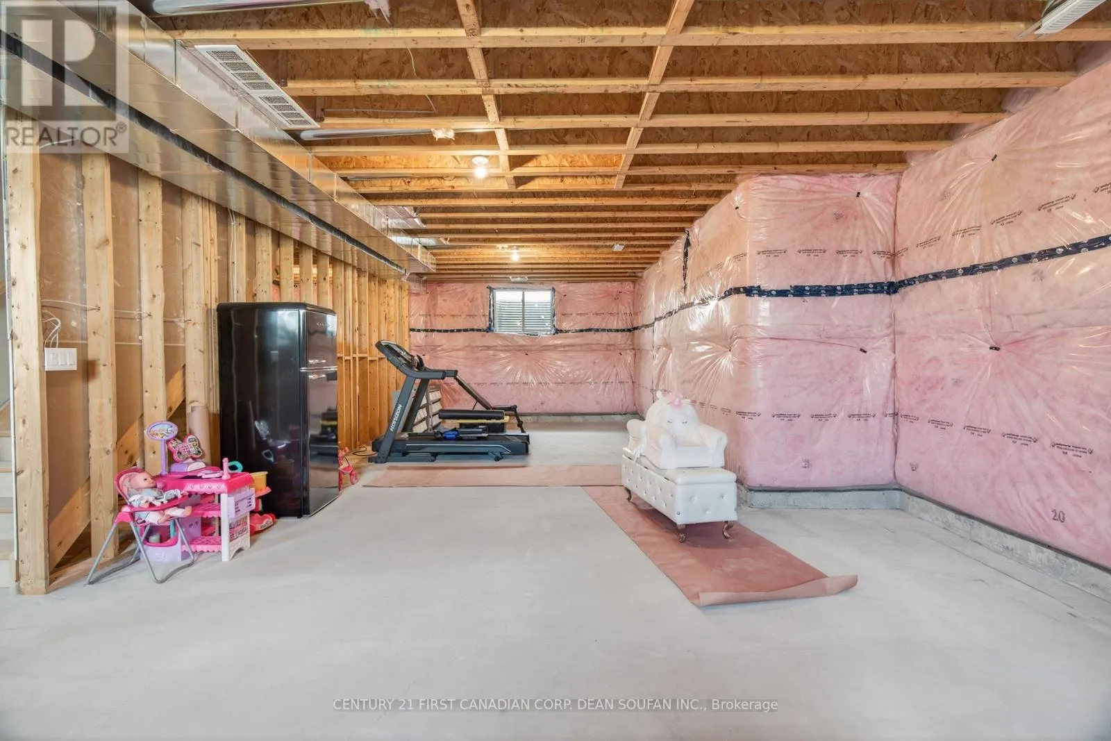 7251 SILVER CREEK CIRCLE
