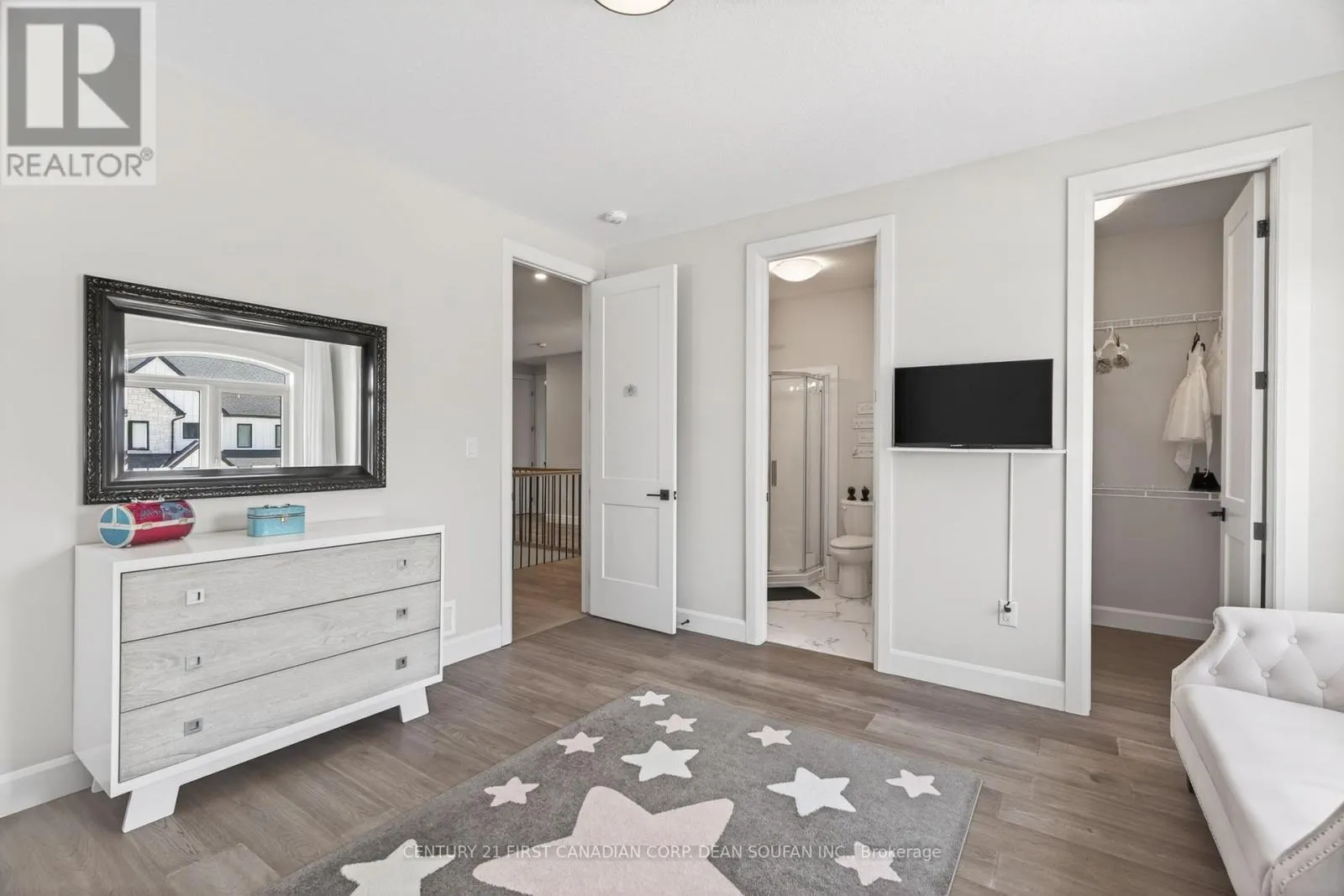 7251 SILVER CREEK CIRCLE