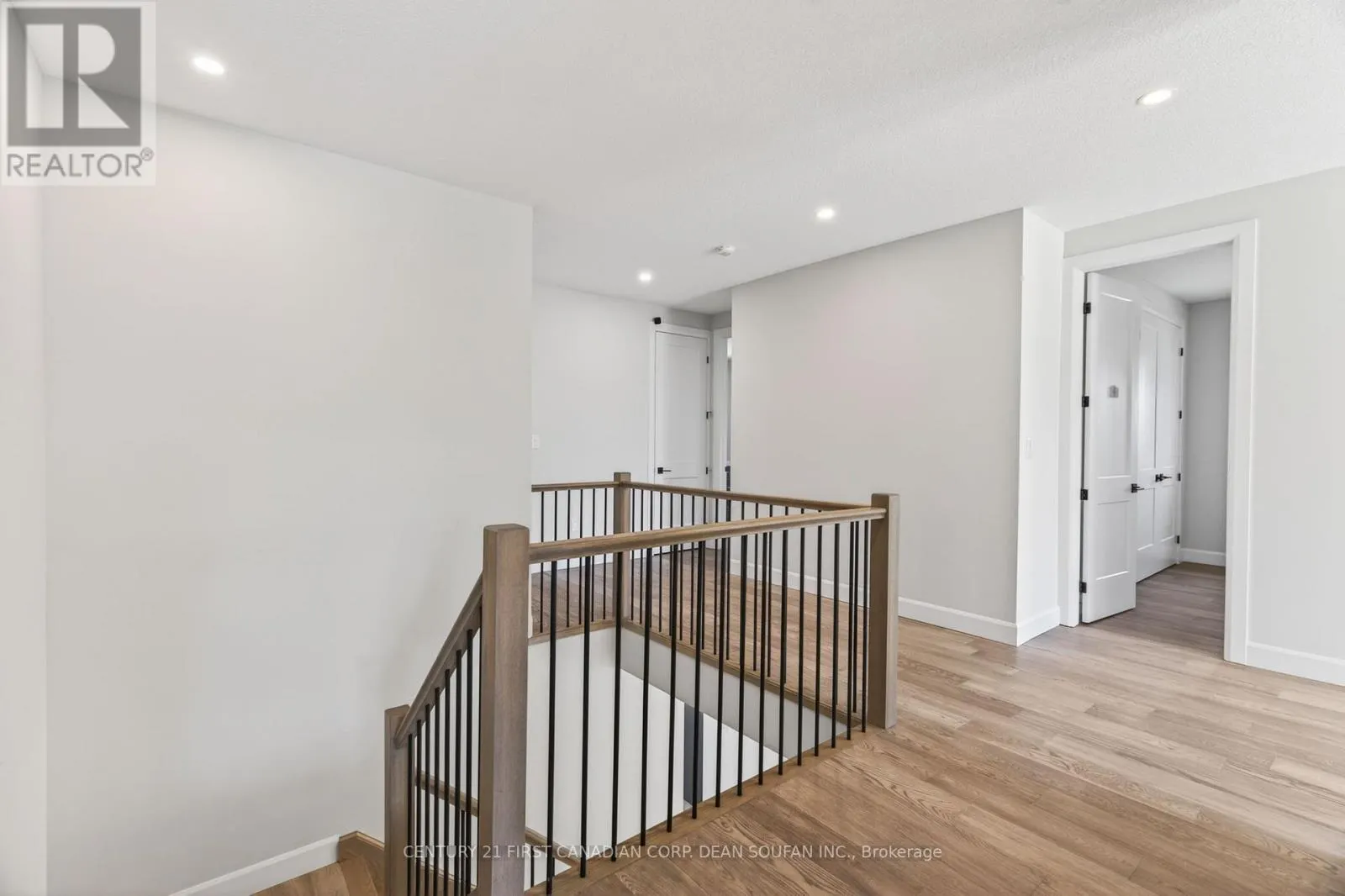 7251 SILVER CREEK CIRCLE