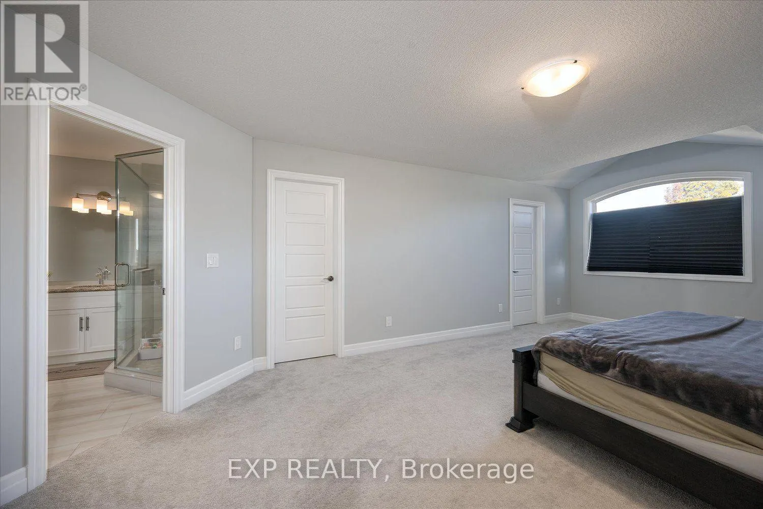 21 SYCAMORE DRIVE N