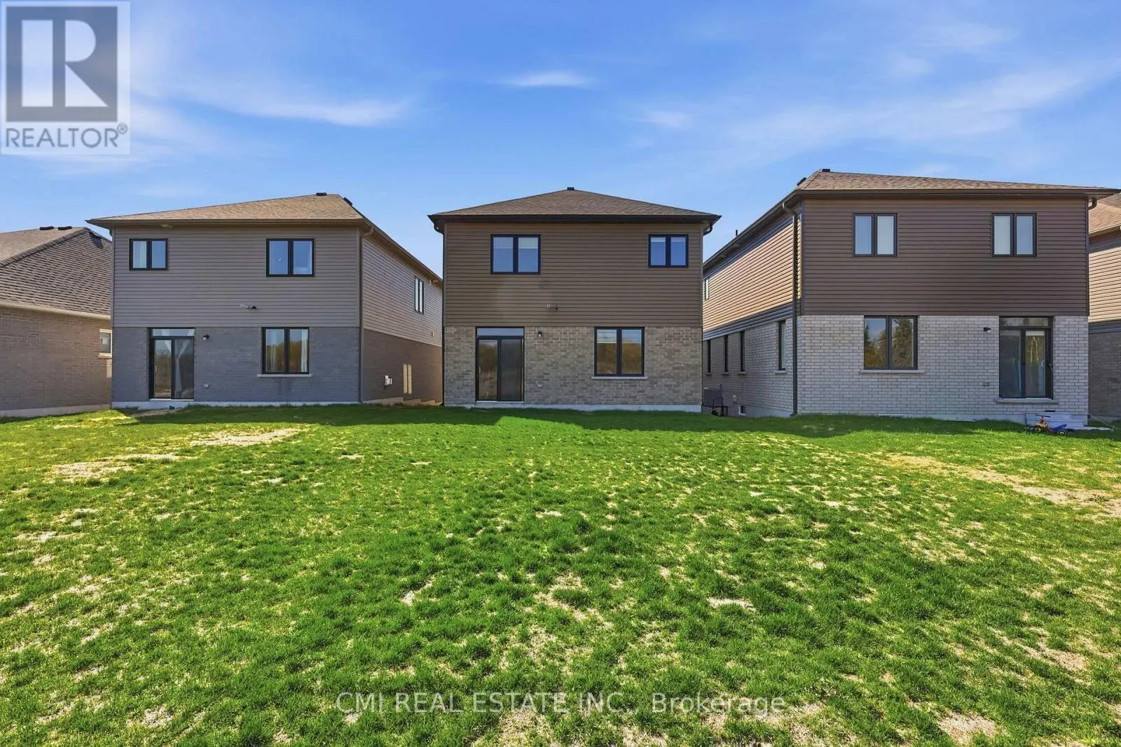 20 HILLCROFT WAY