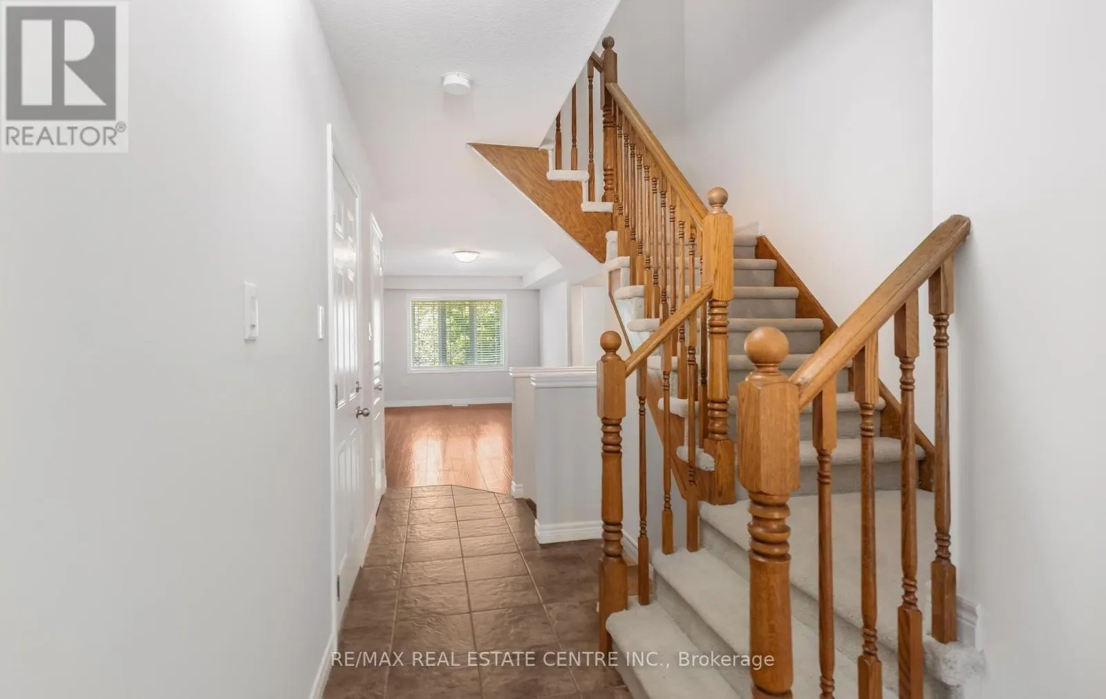 38 - 8 HEMLOCK WAY