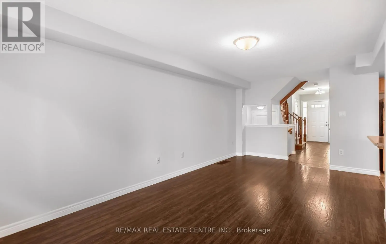 38 - 8 HEMLOCK WAY