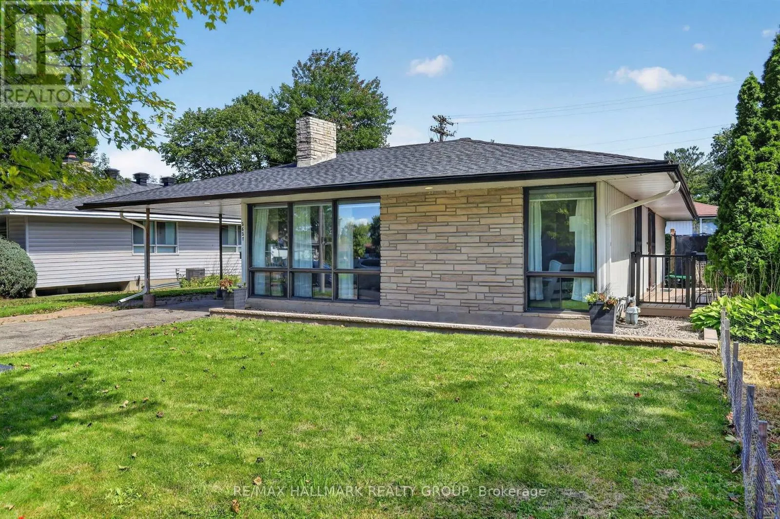 2627 NORBERRY CRESCENT