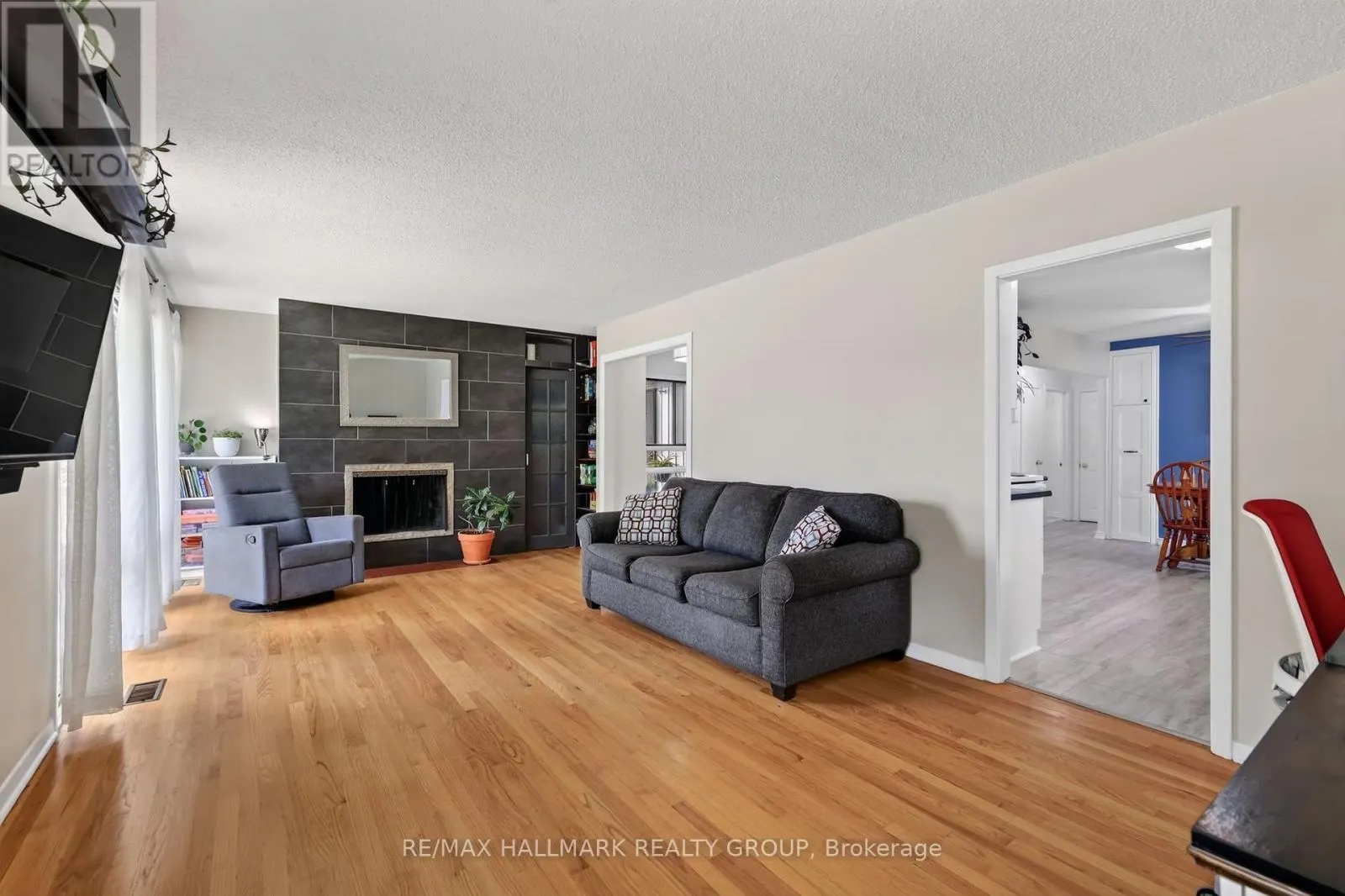 2627 NORBERRY CRESCENT