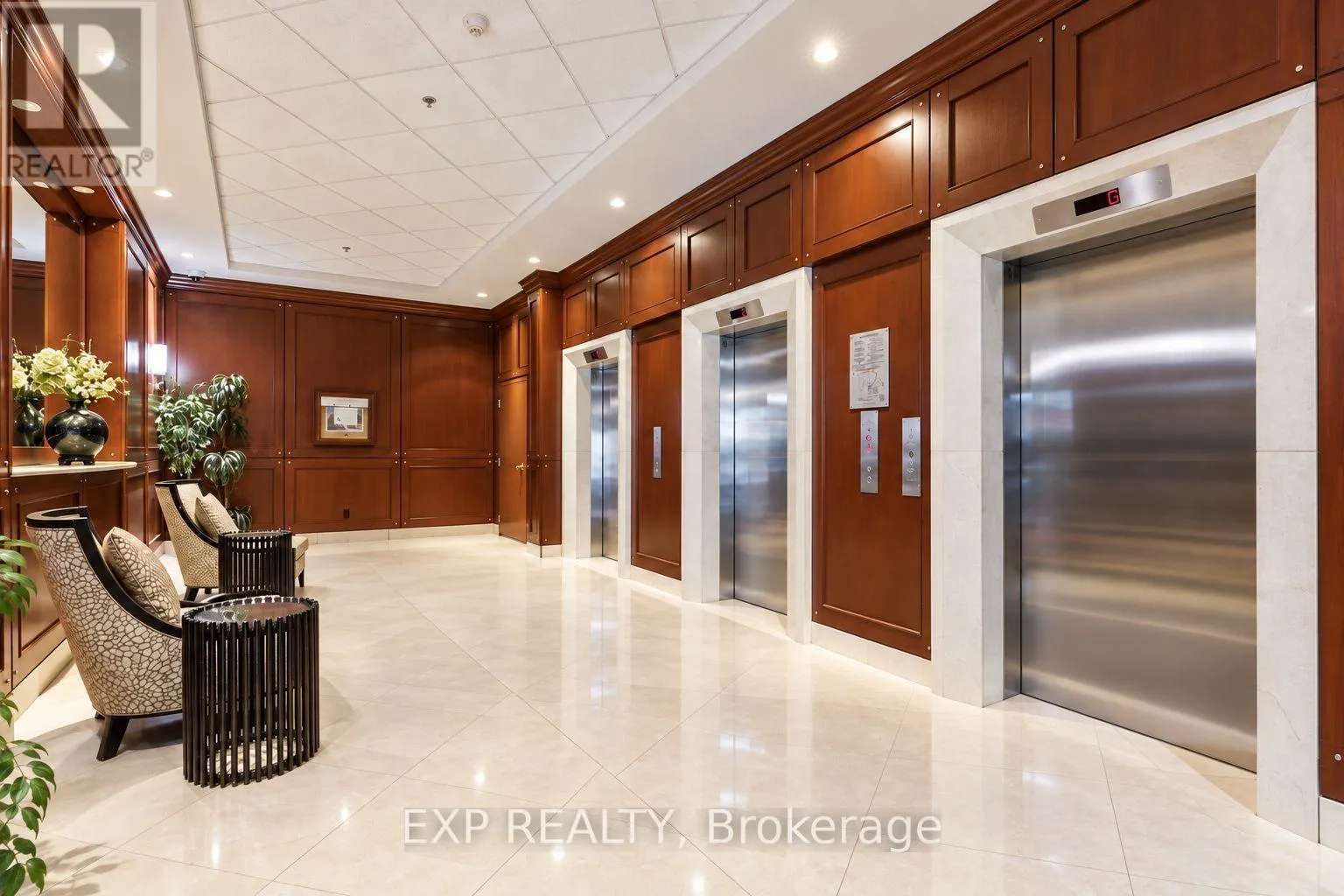 PH 2503 - 200 RIDEAU STREET