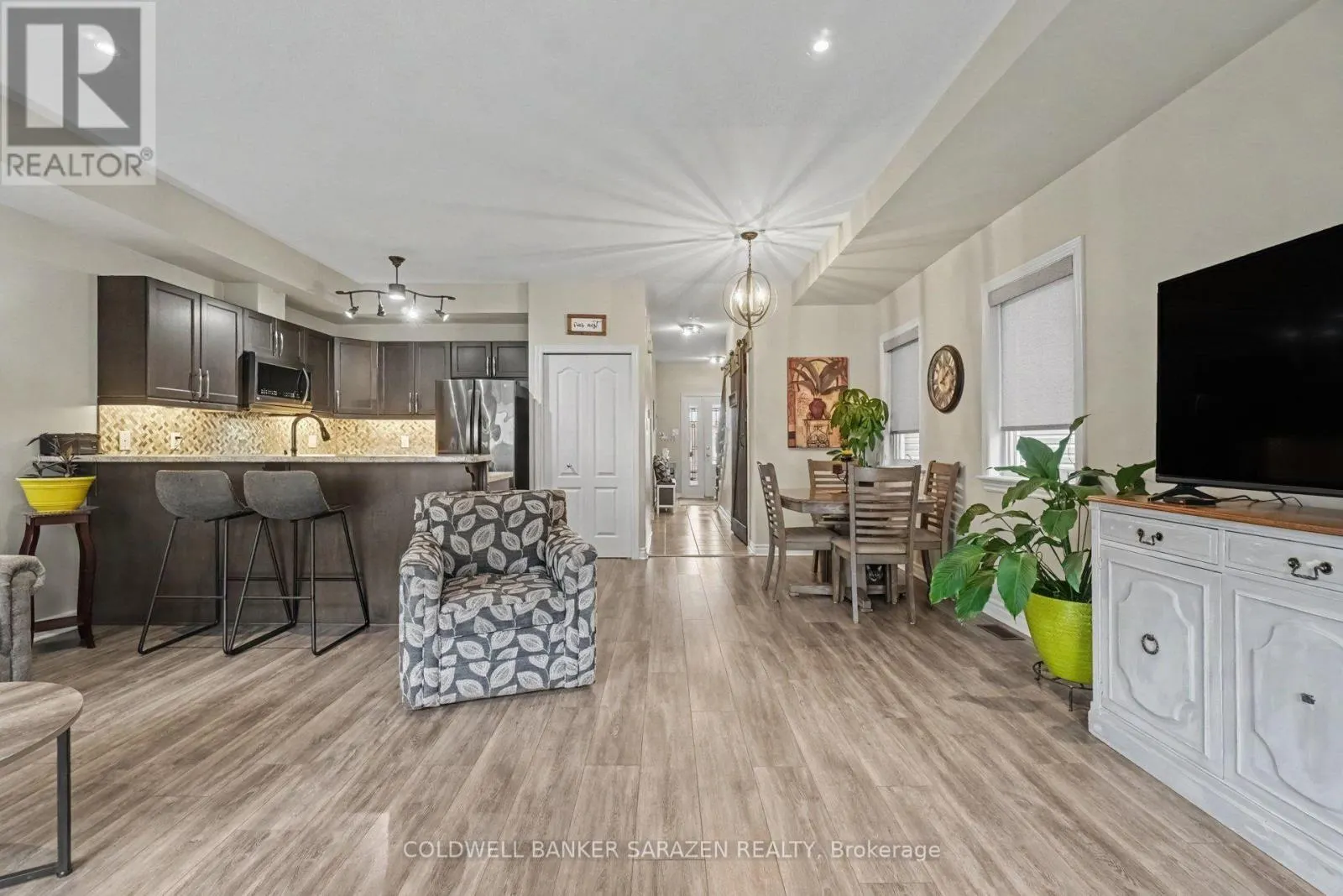 78 BELLWOOD DRIVE