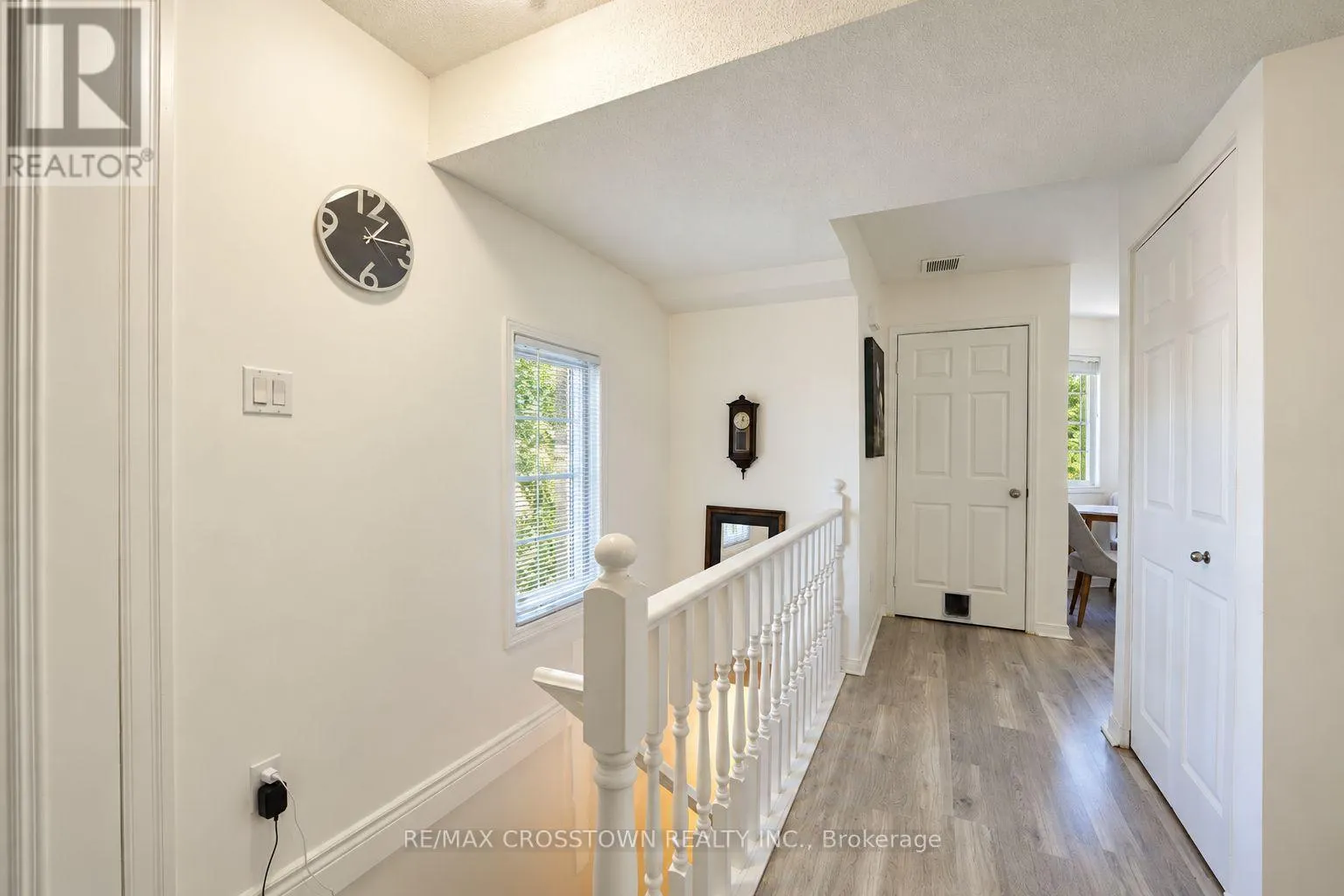 10 - 1067 RYMAL ROAD E