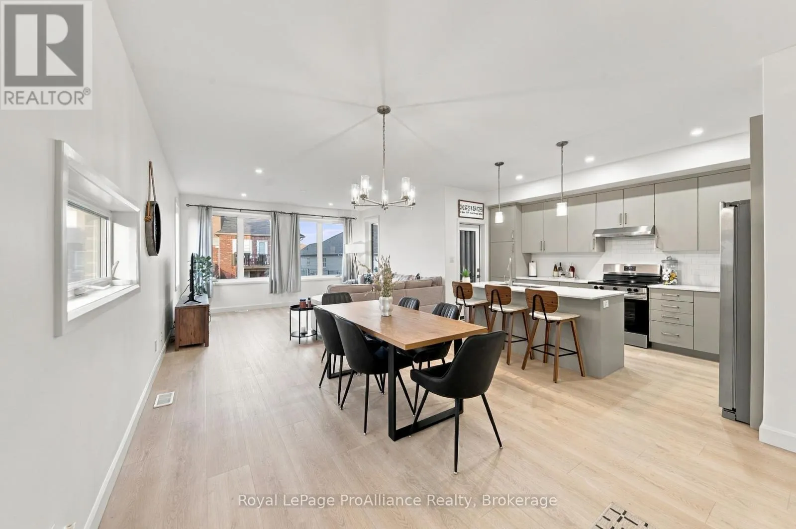 11 AMBROSIA WAY