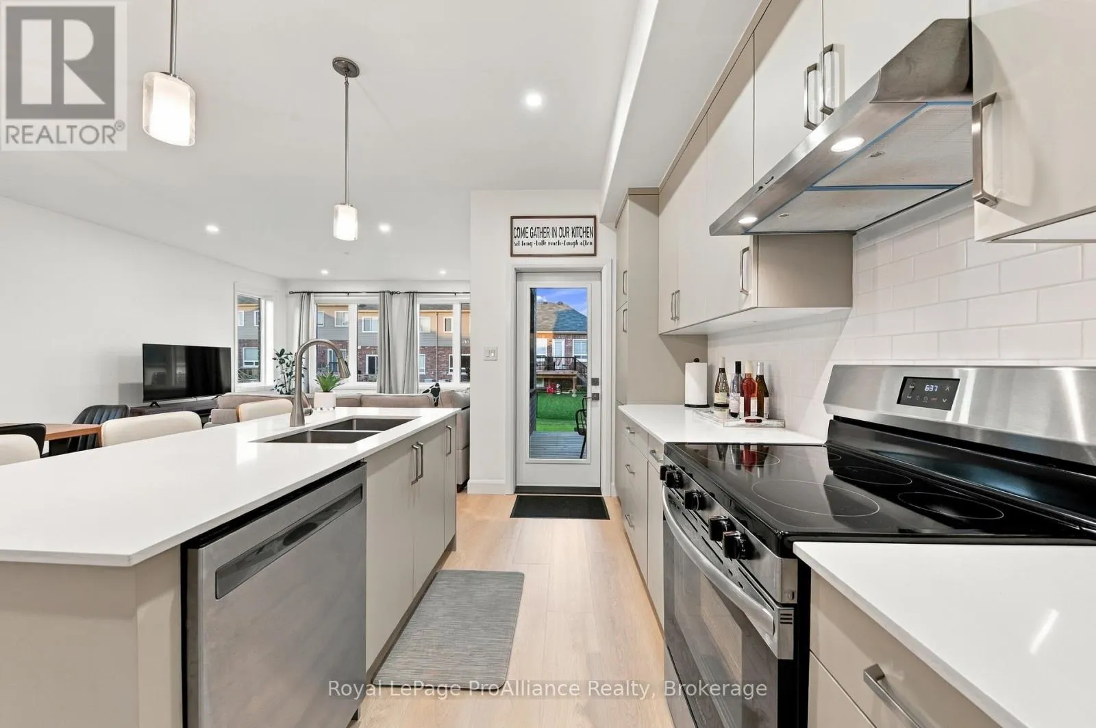 11 AMBROSIA WAY