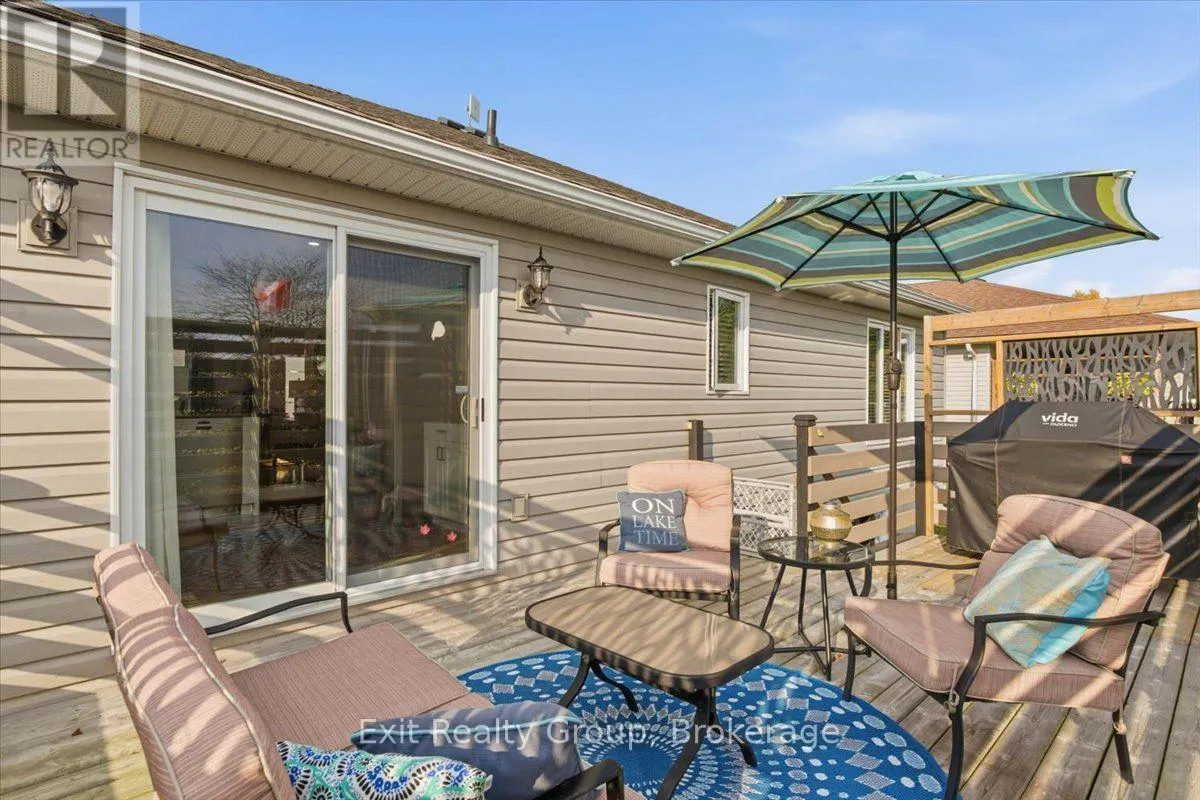 86 SANDBANKS COURT
