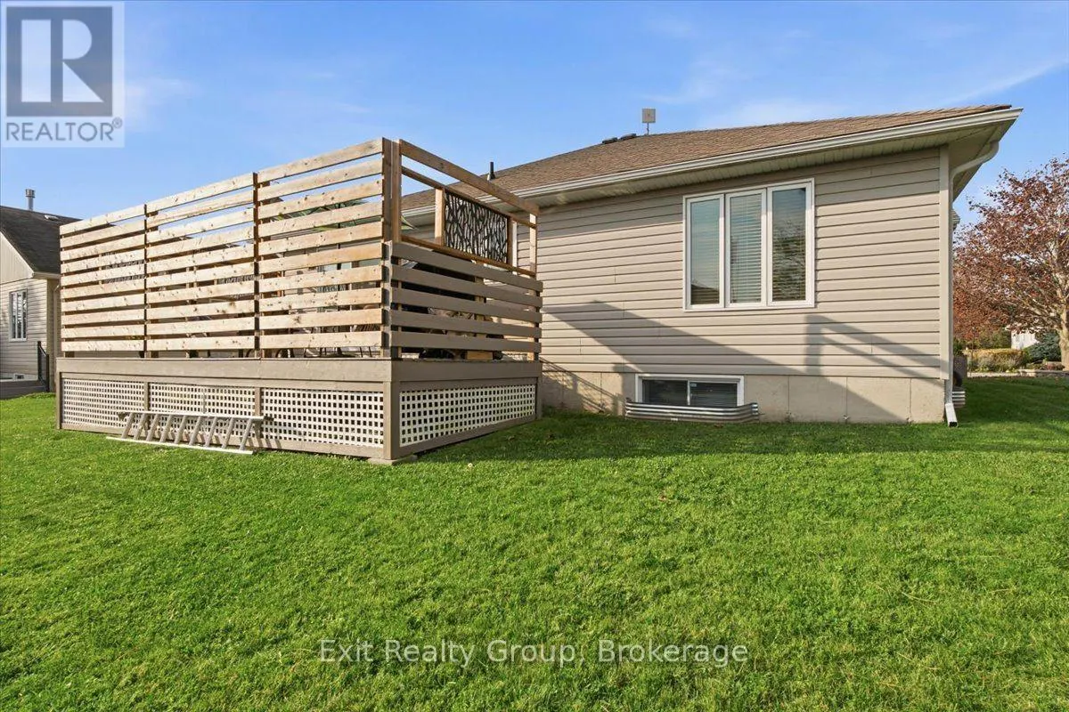 86 SANDBANKS COURT
