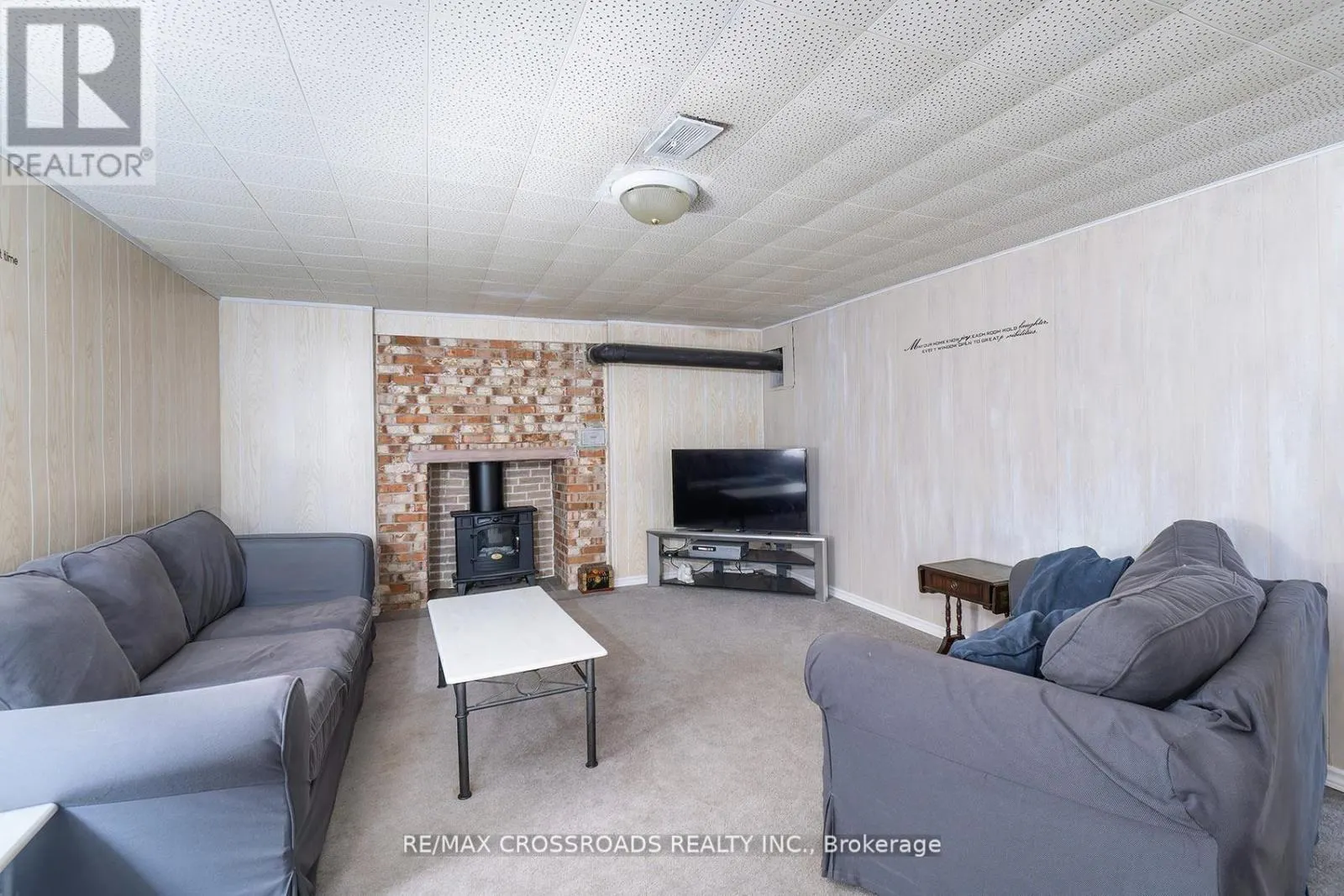 19 ORCHARD AVENUE