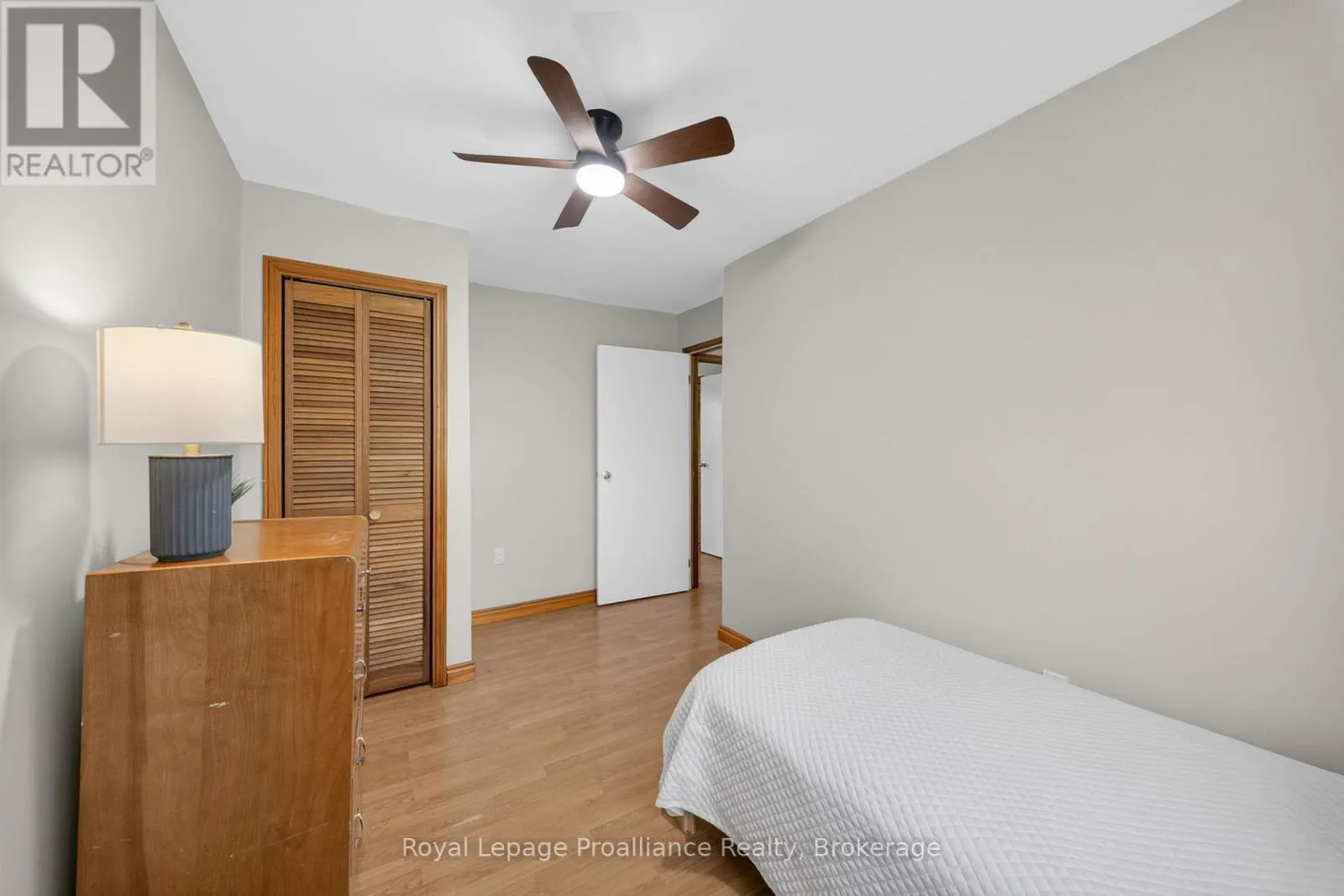 235 EAST HUNGERFORD ROAD