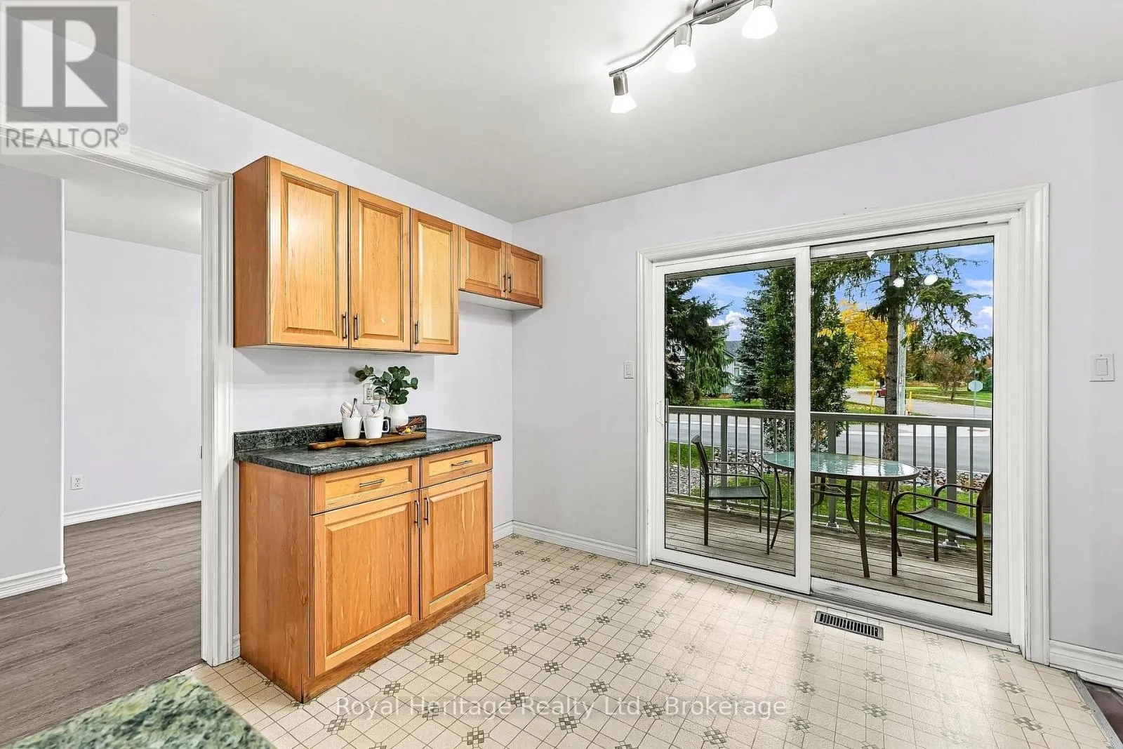 101 - 5 DOCKSIDE LN LANE #101