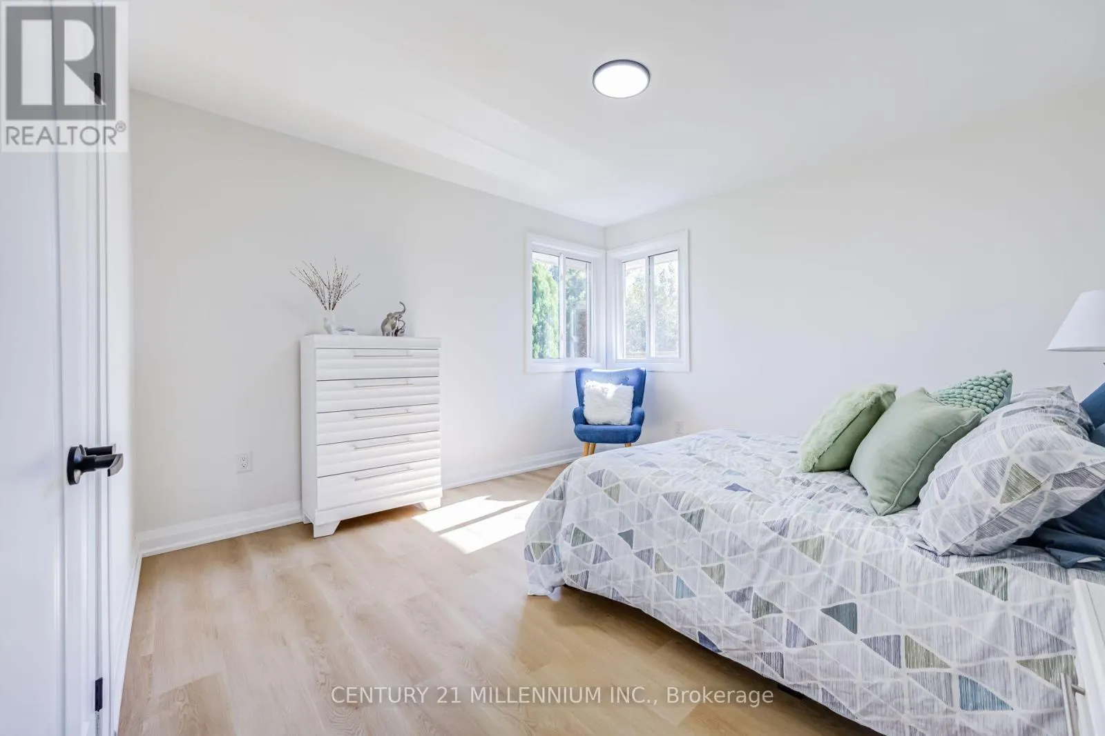 UPPER - 387 EAST 19TH STREET