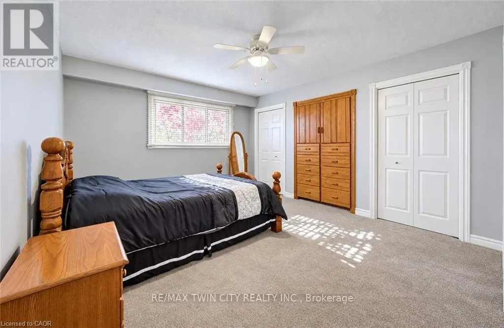 499 EAST RIVER ROAD