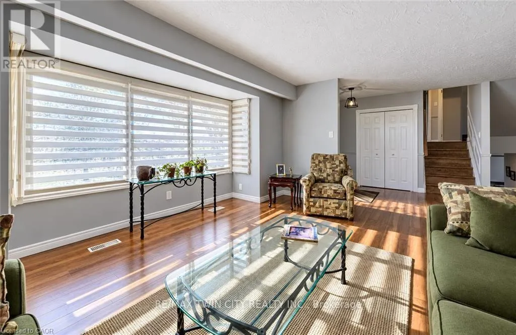 499 EAST RIVER ROAD