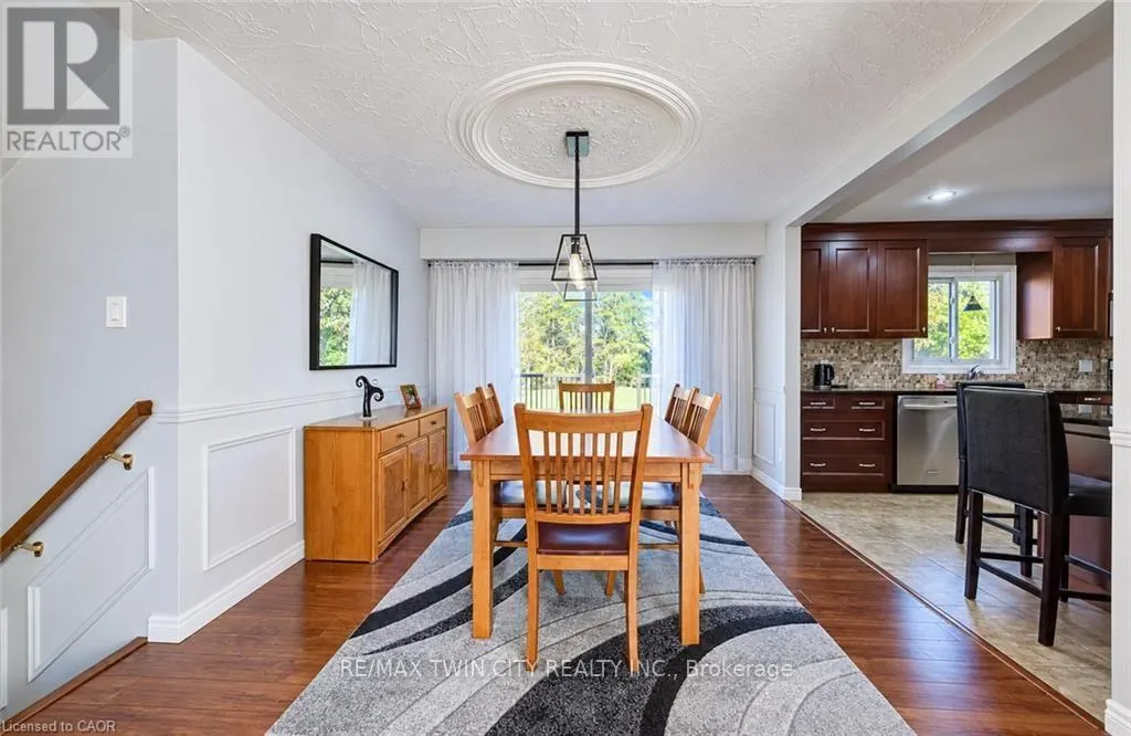 499 EAST RIVER ROAD