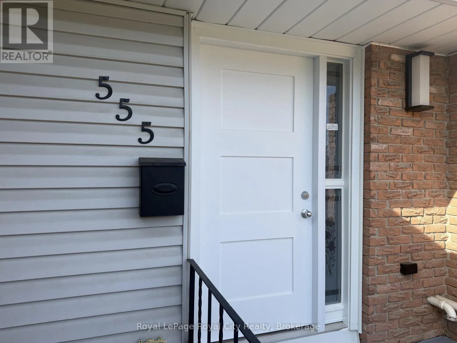555 WILLOW ROAD
