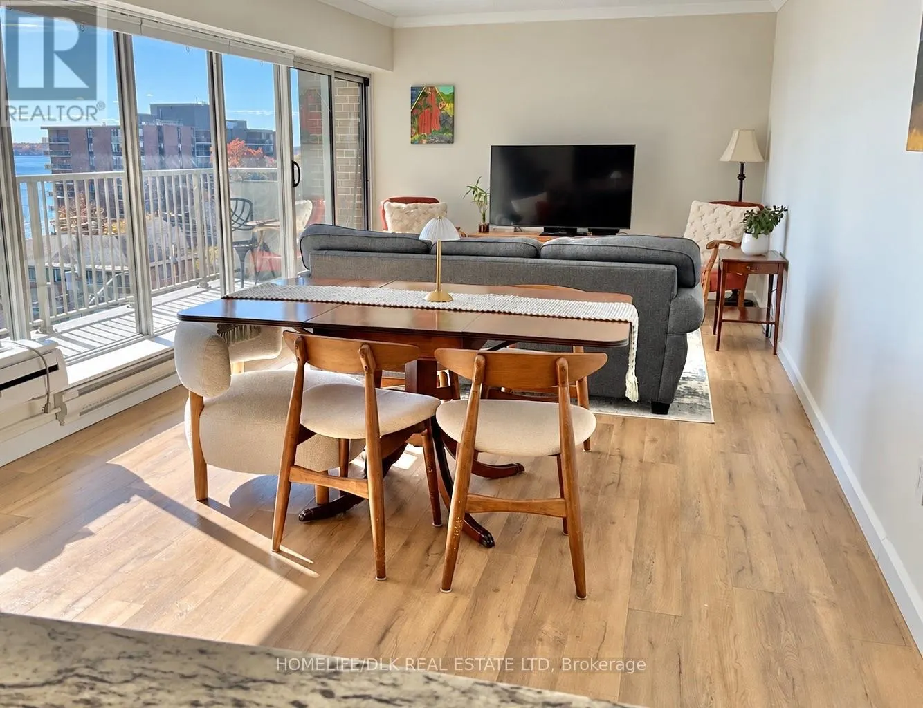 607 - 109 KING STREET E