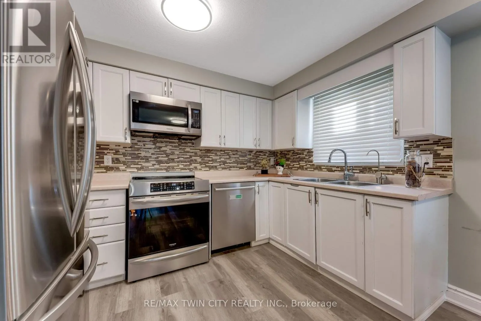 130 COTTON GRASS STREET