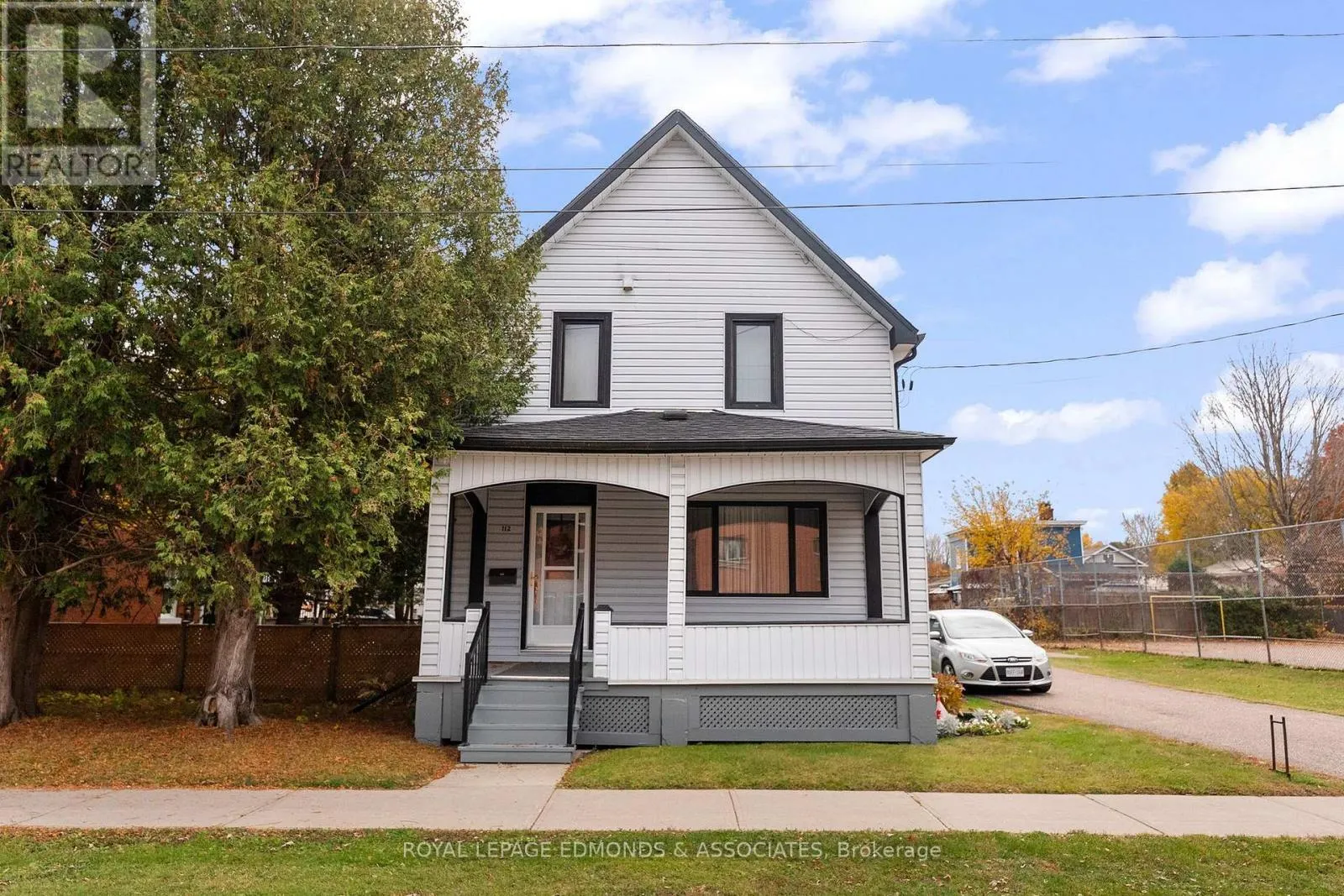 112 ISABELLA STREET
