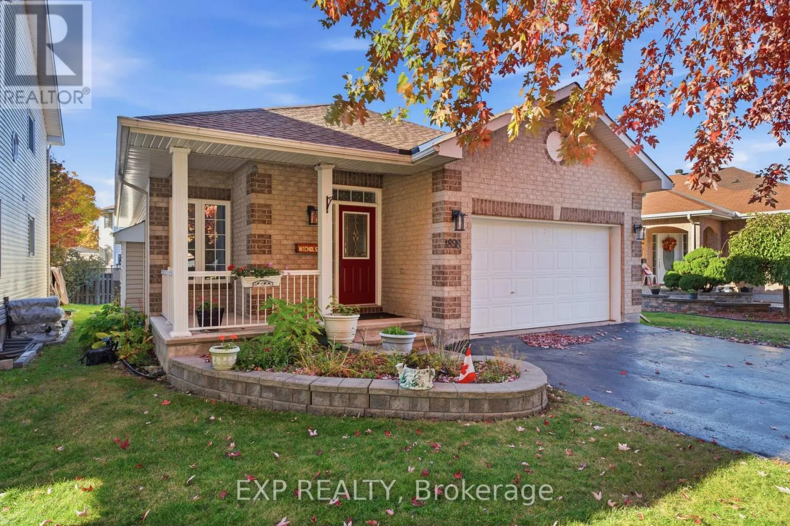 1898 SPRINGRIDGE DRIVE