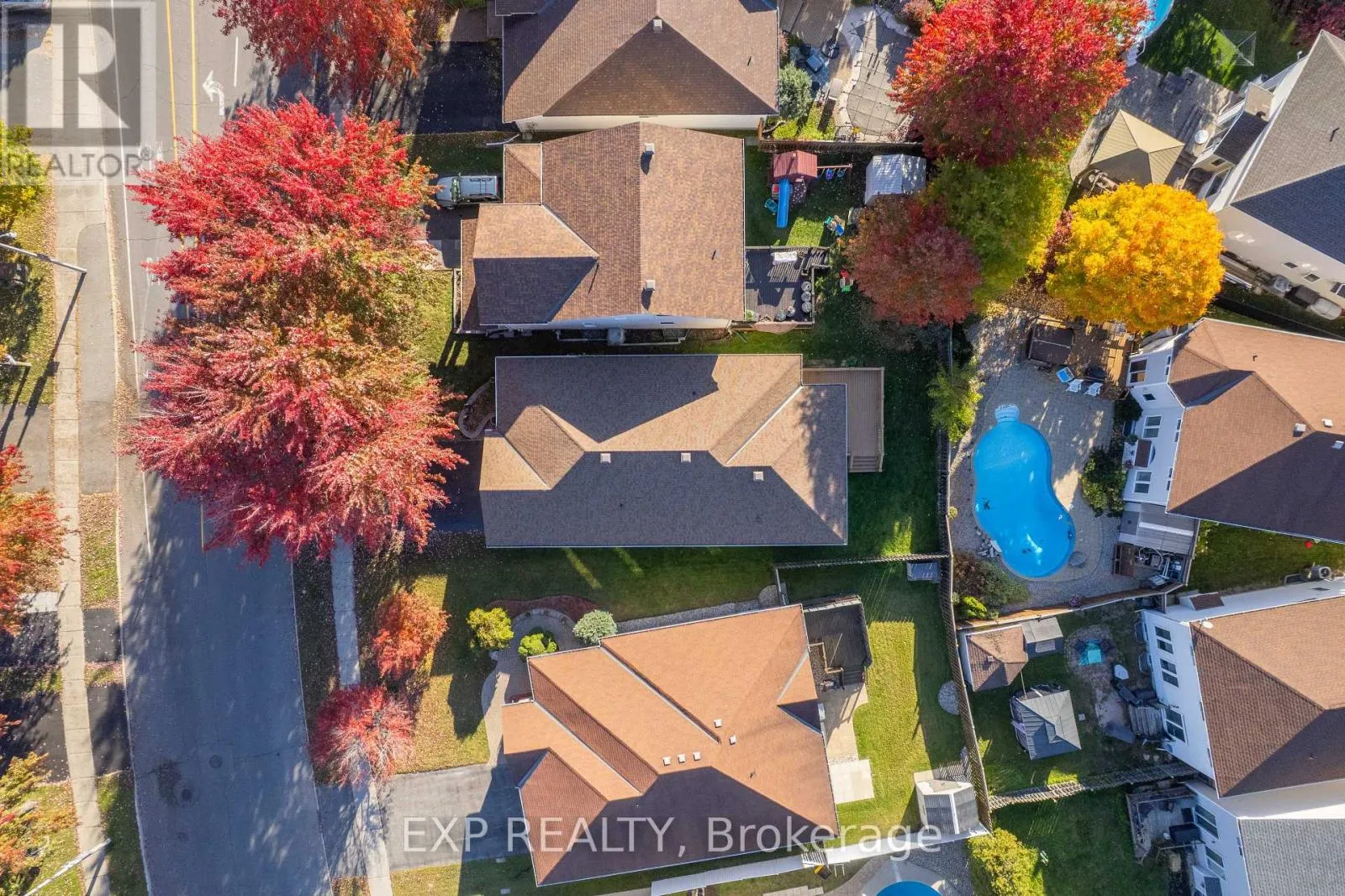 1898 SPRINGRIDGE DRIVE