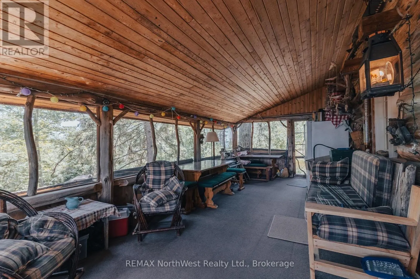 RAINY LAKE - 1 RED PINE ISLAND #Rainy Lake