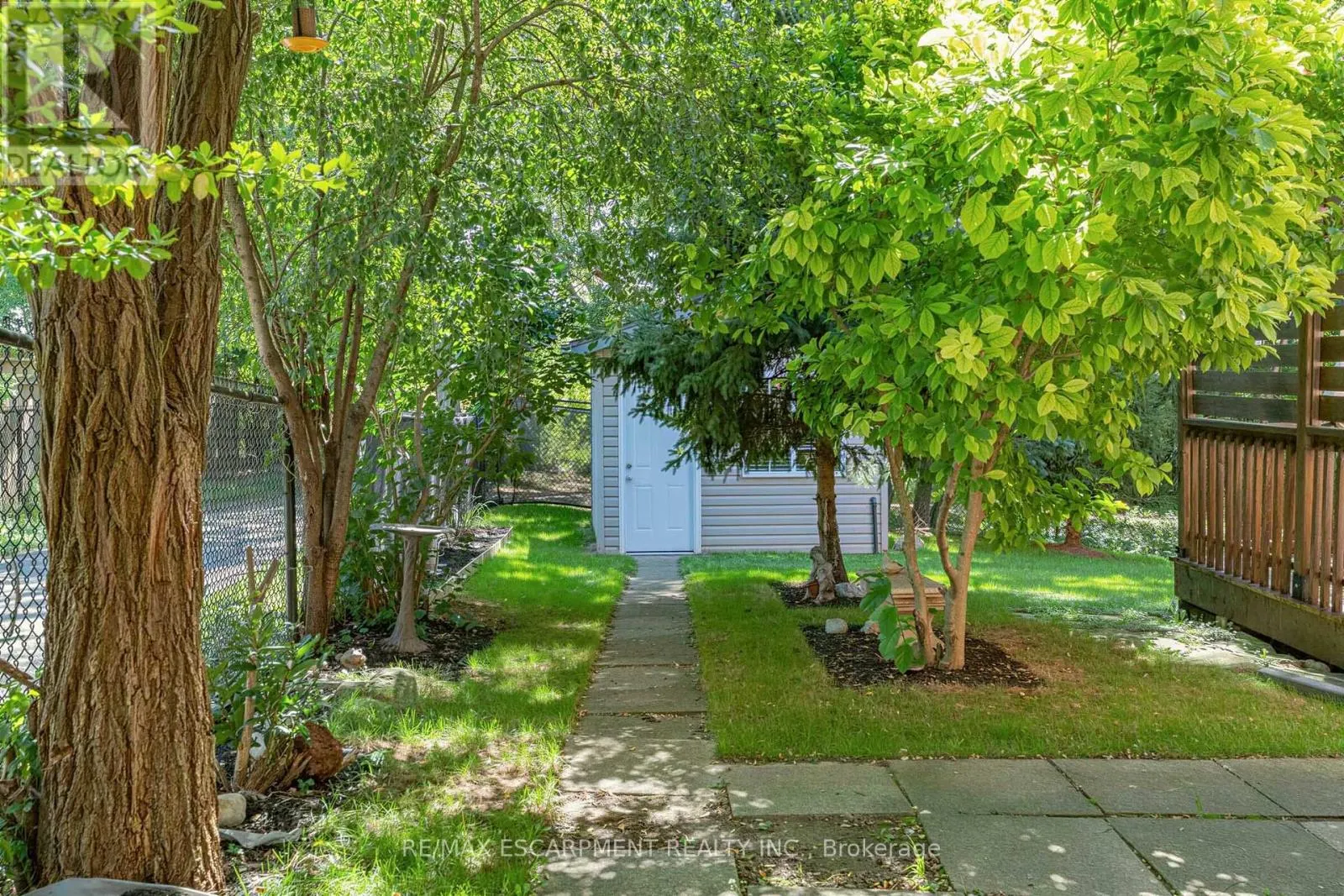 125 LANGLAW DRIVE