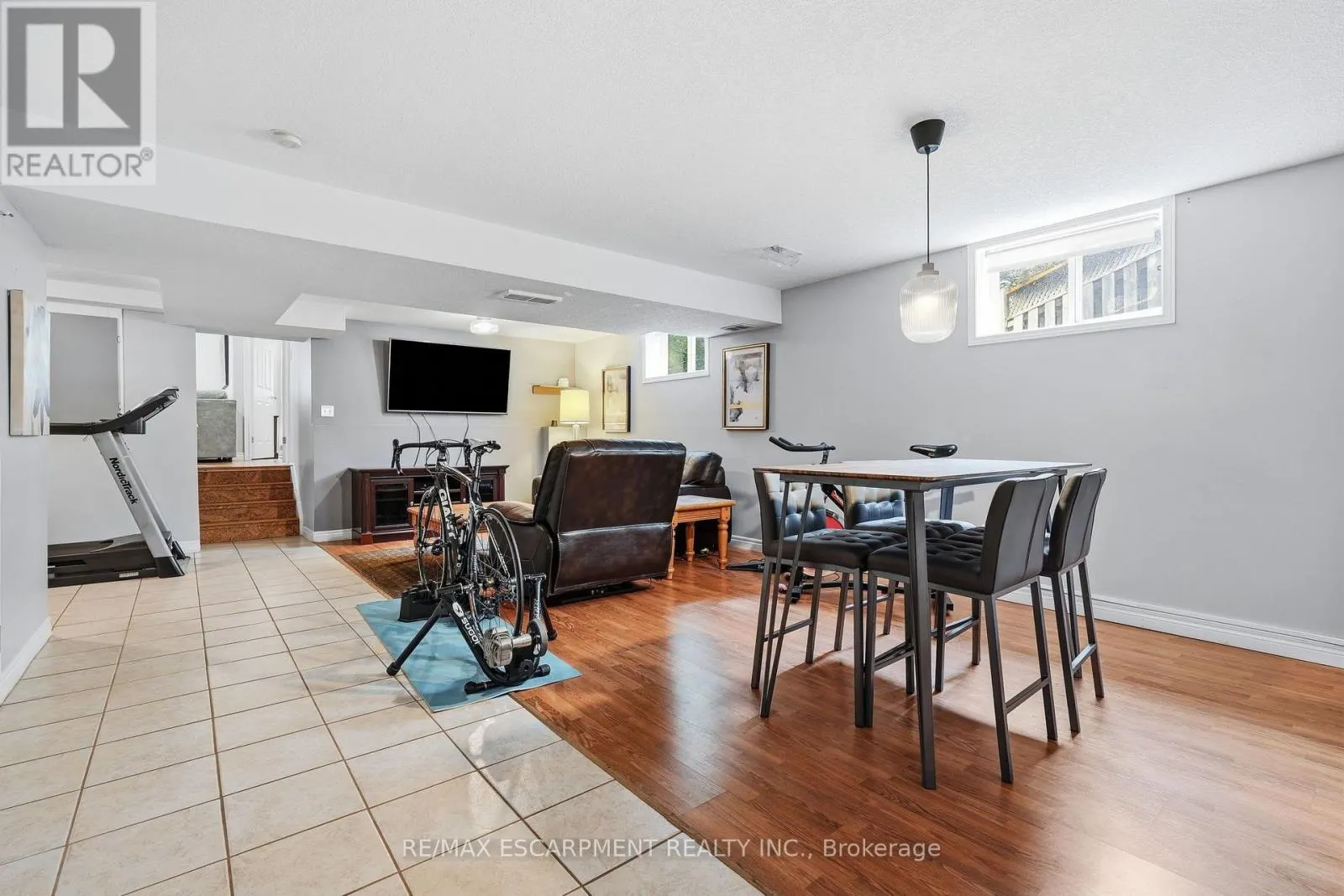 125 LANGLAW DRIVE