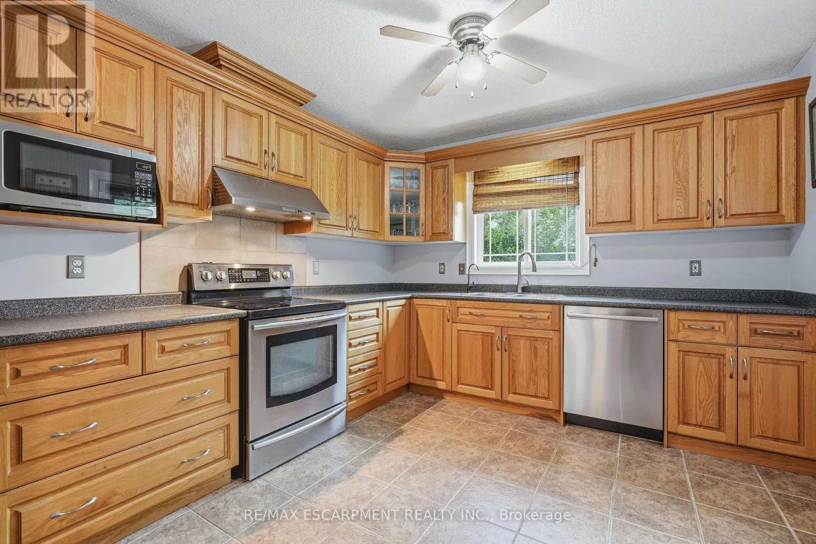 125 LANGLAW DRIVE