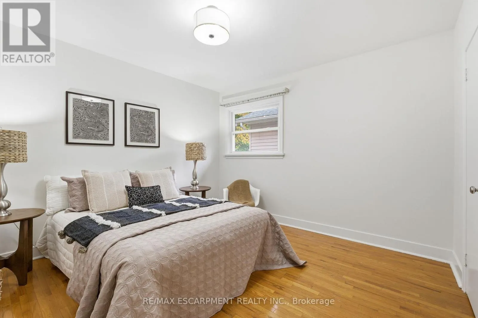 53 LIVINGSTON AVENUE