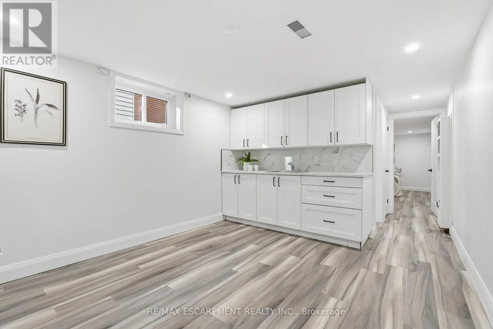 53 LIVINGSTON AVENUE