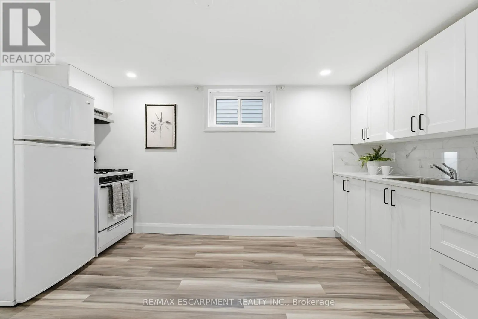 53 LIVINGSTON AVENUE